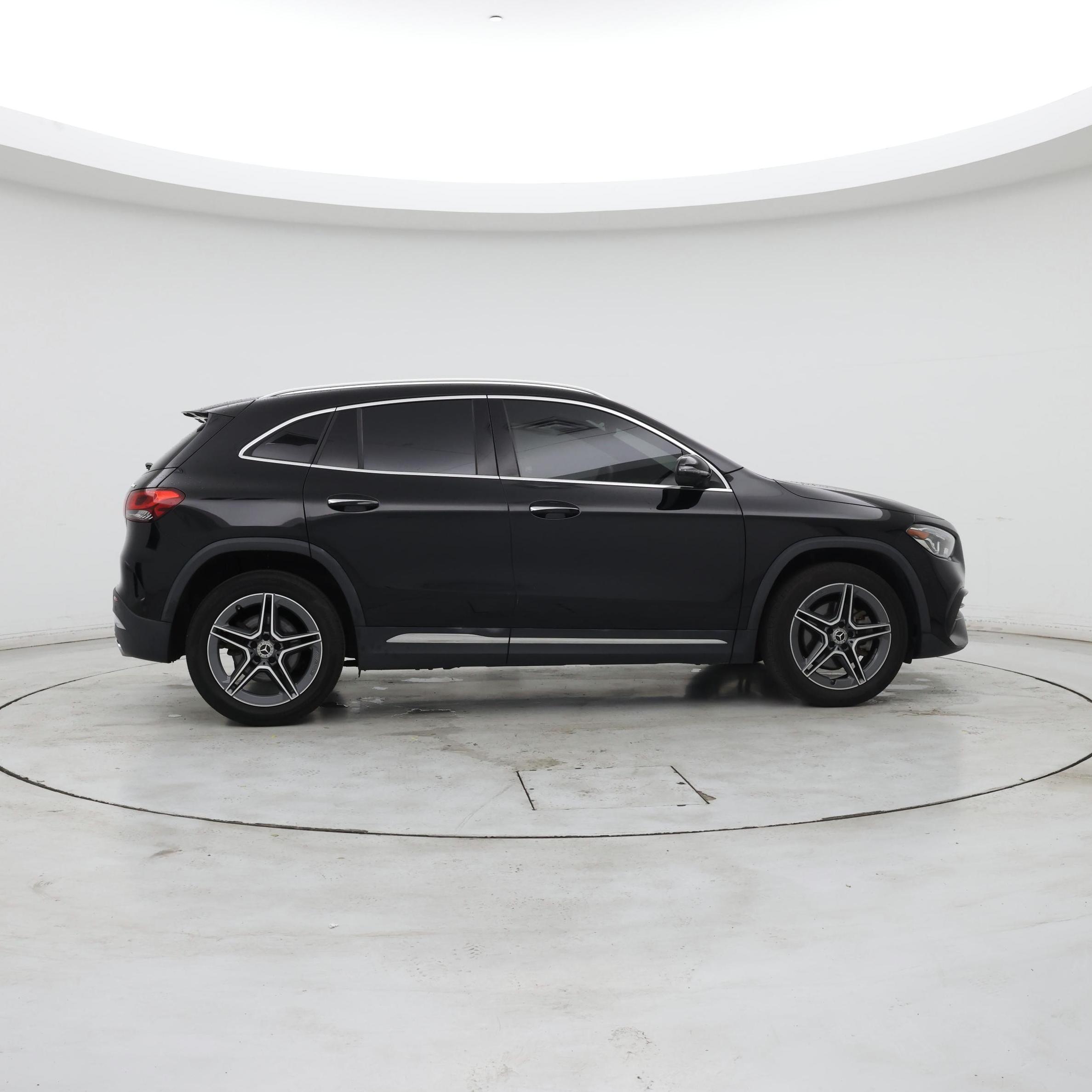 Thumbnail: 2021 Mercedes-Benz GLA - 7