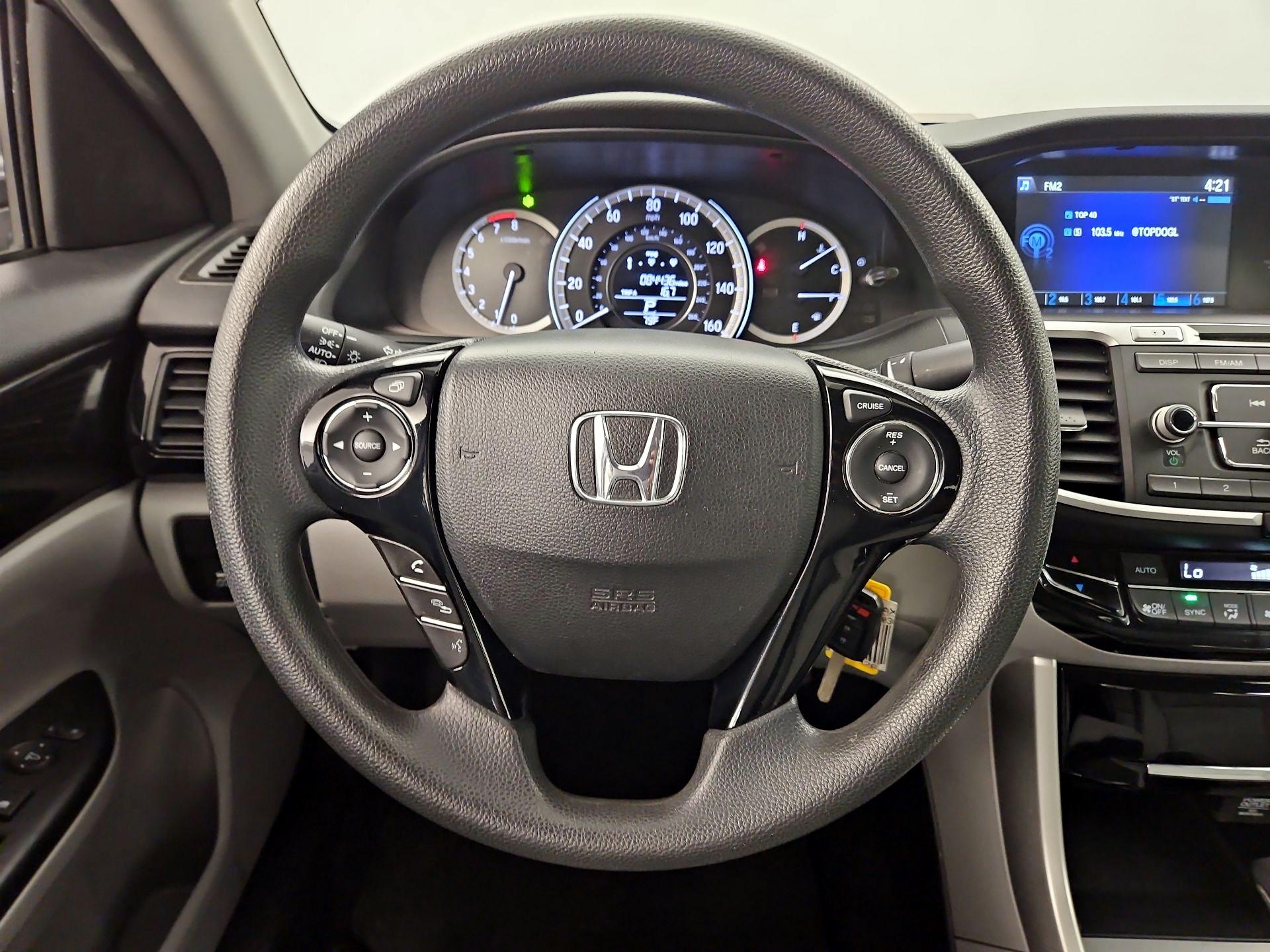 Thumbnail: 2016 Honda Accord - 10