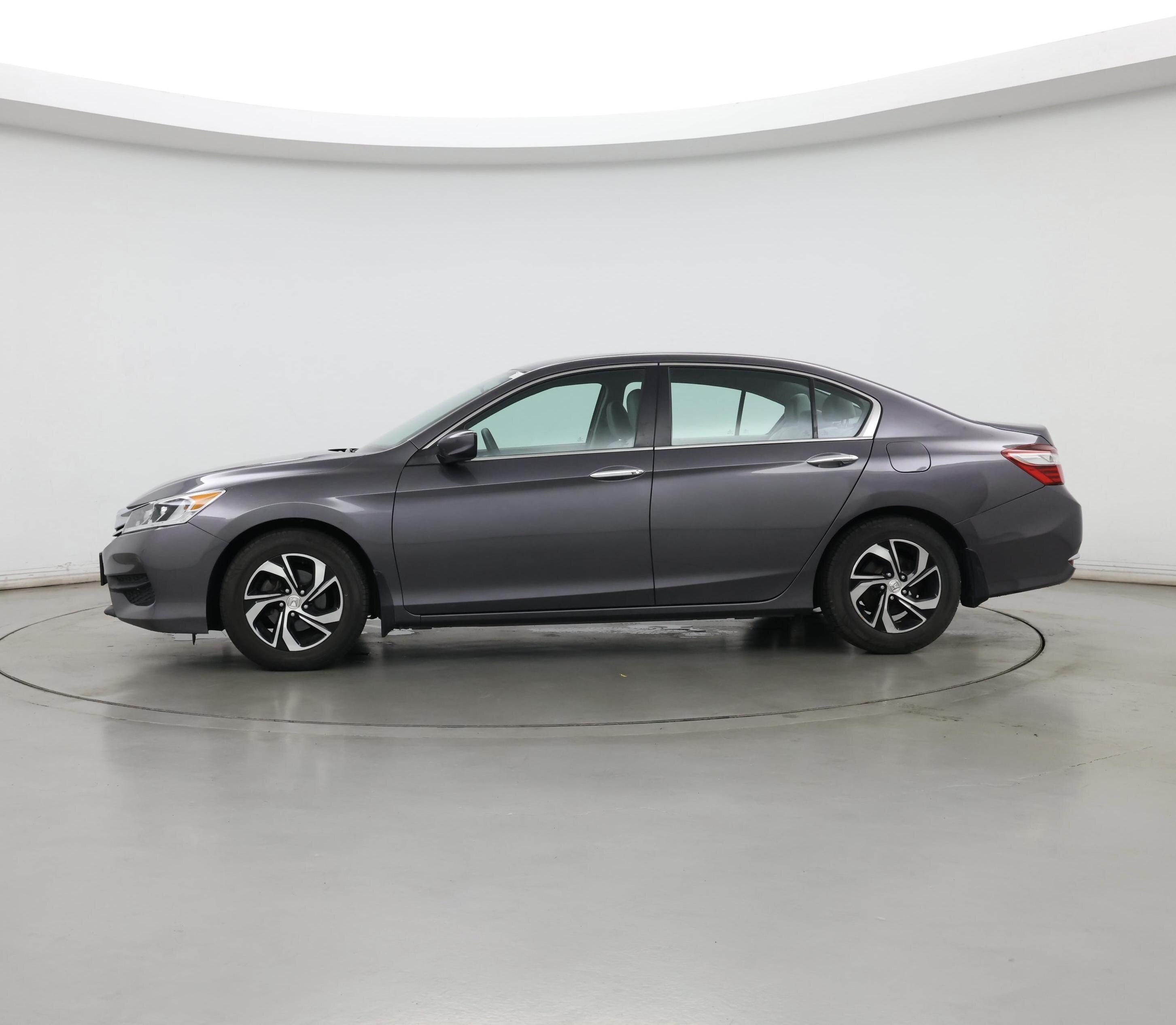 Thumbnail: 2016 Honda Accord - 3