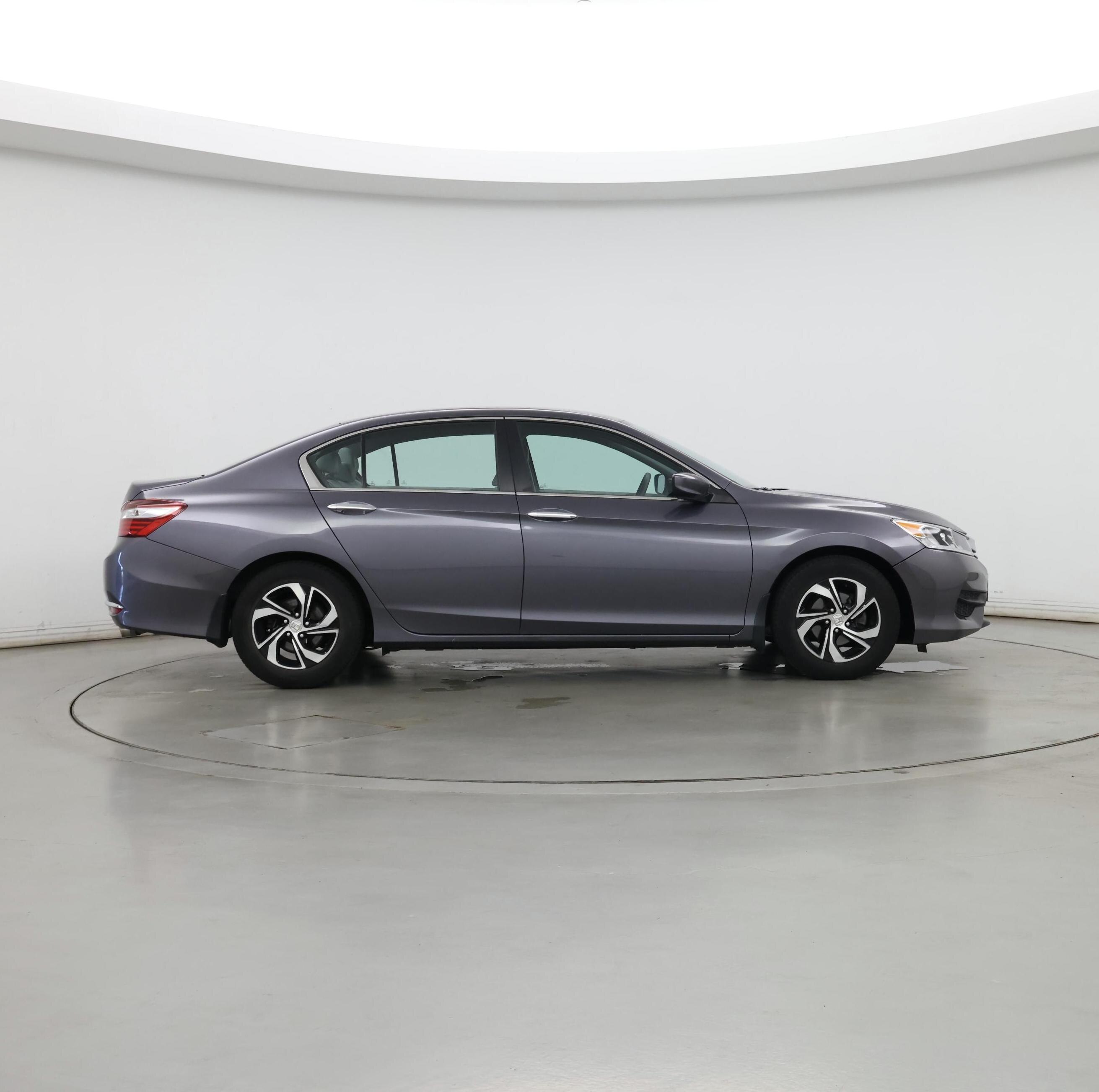 Thumbnail: 2016 Honda Accord - 7