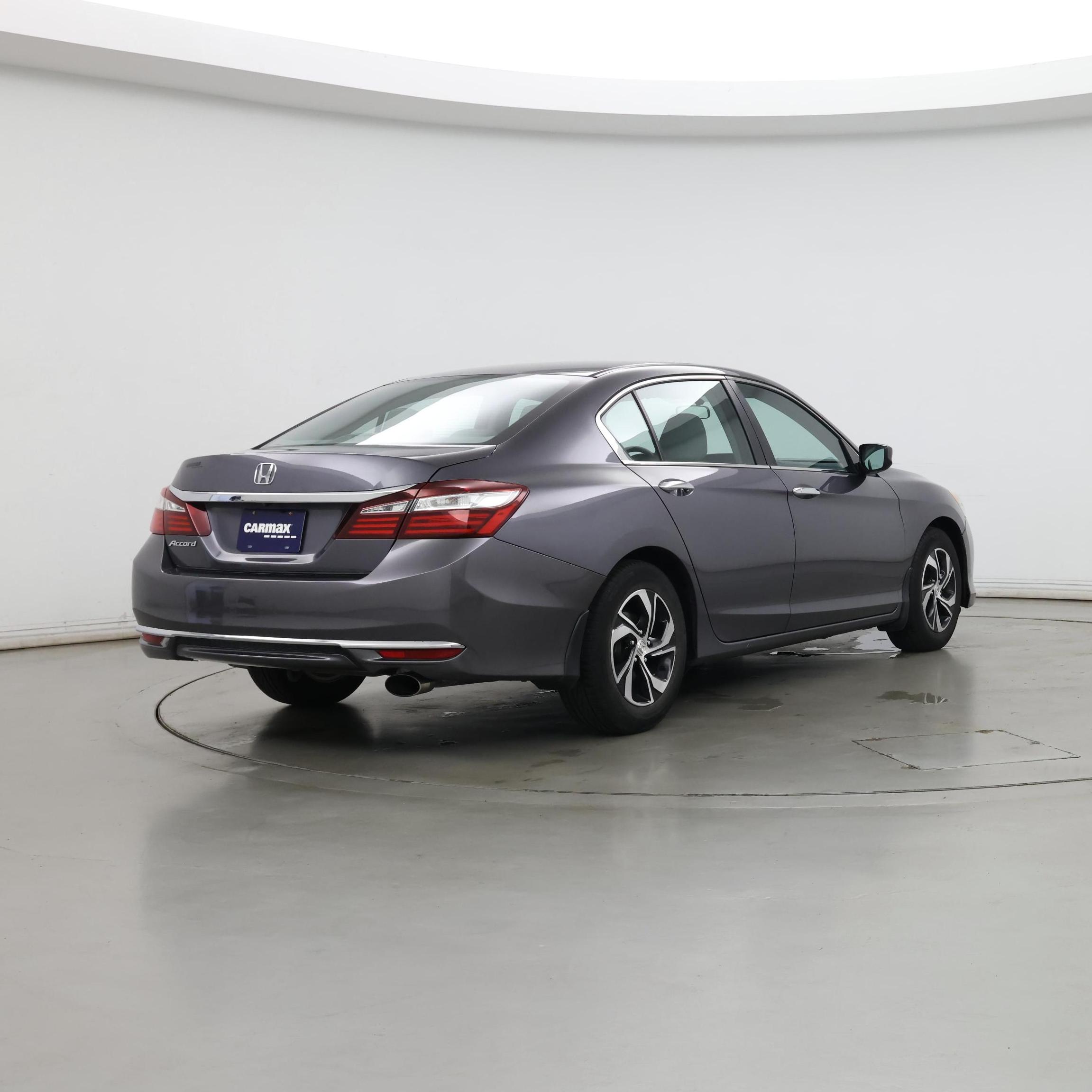 Thumbnail: 2016 Honda Accord - 8
