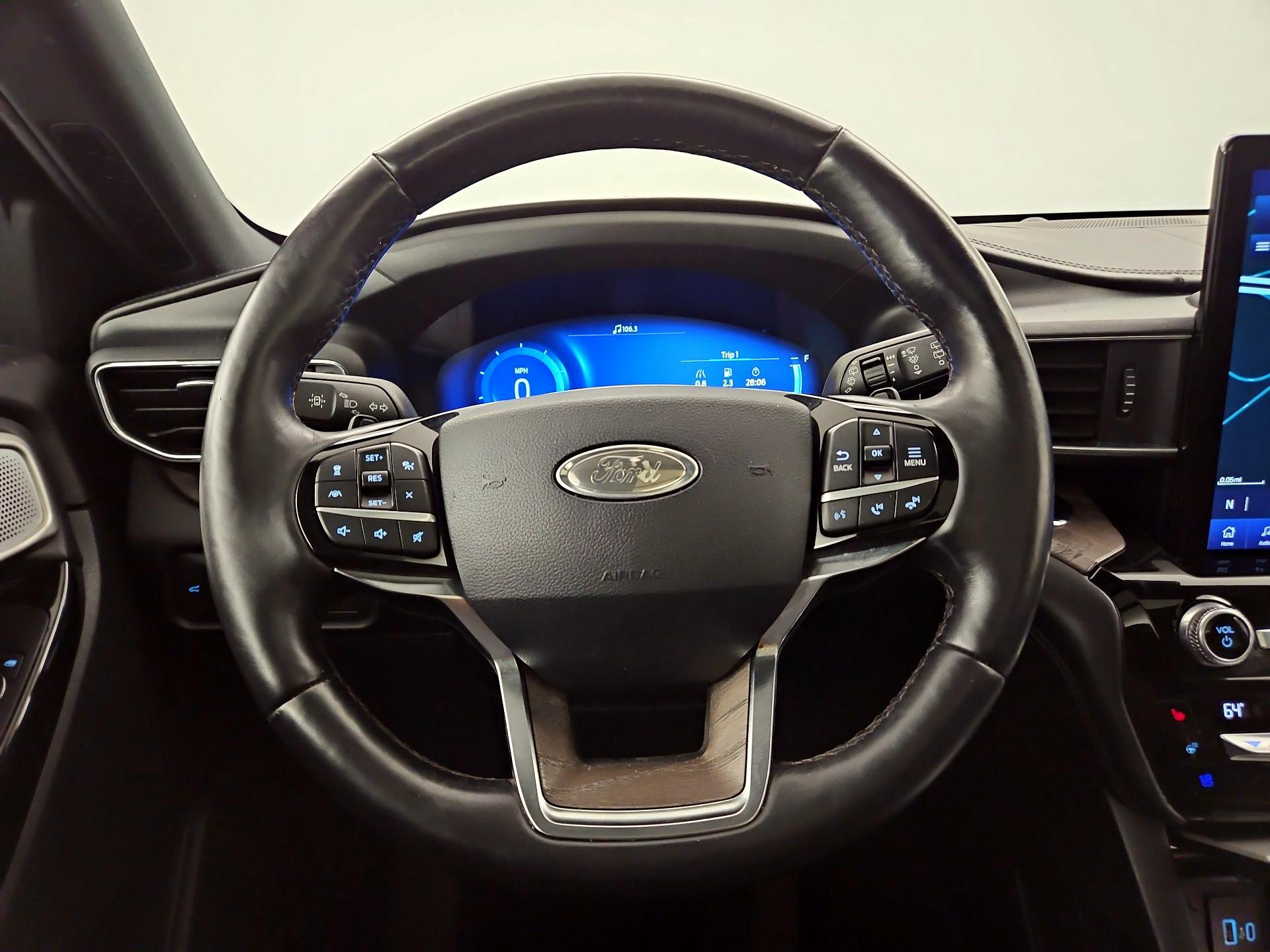 Thumbnail: 2021 Ford Explorer - 10