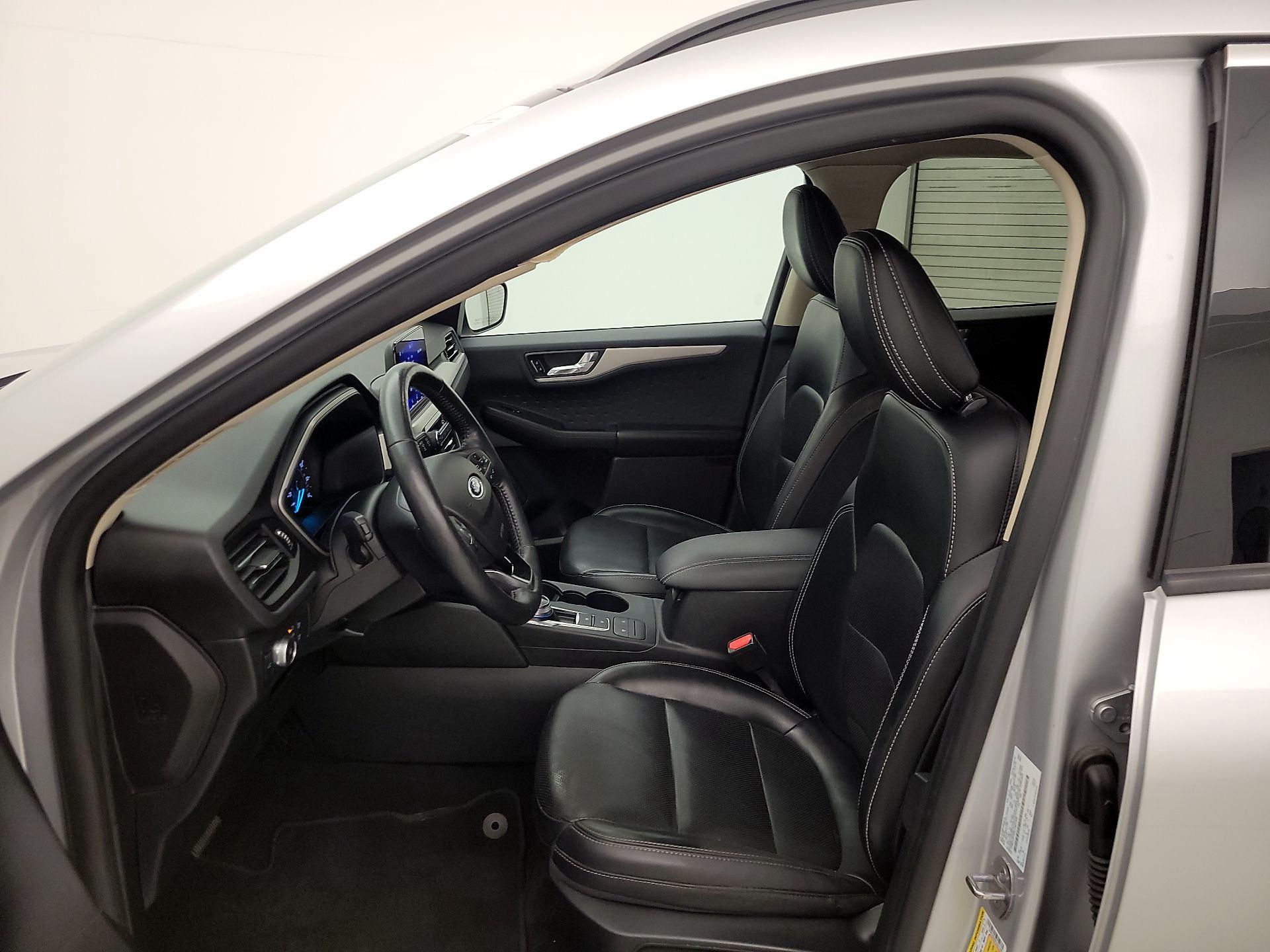 Thumbnail: 2020 Ford Escape - 11