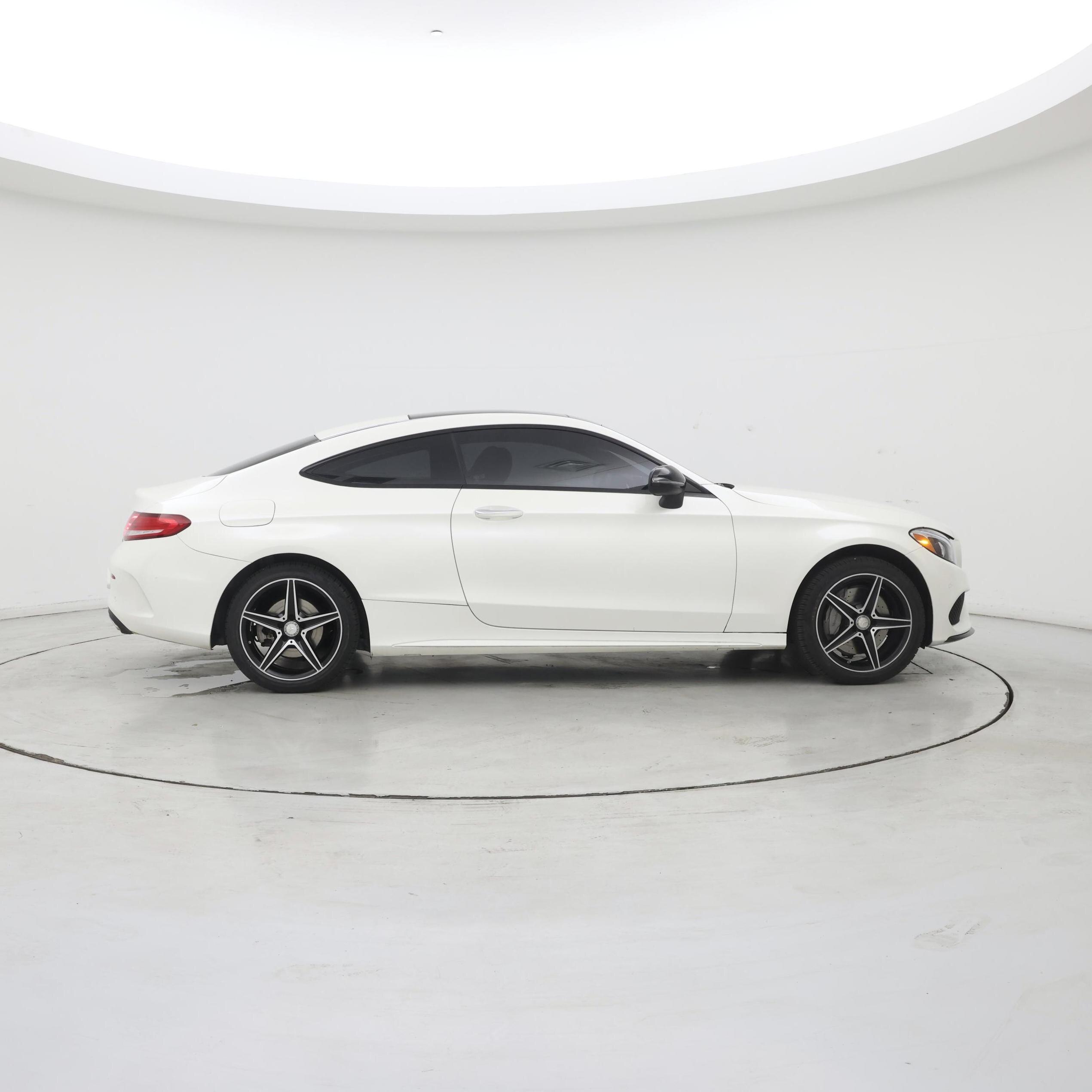 Thumbnail: 2017 Mercedes-Benz C-Class - 7