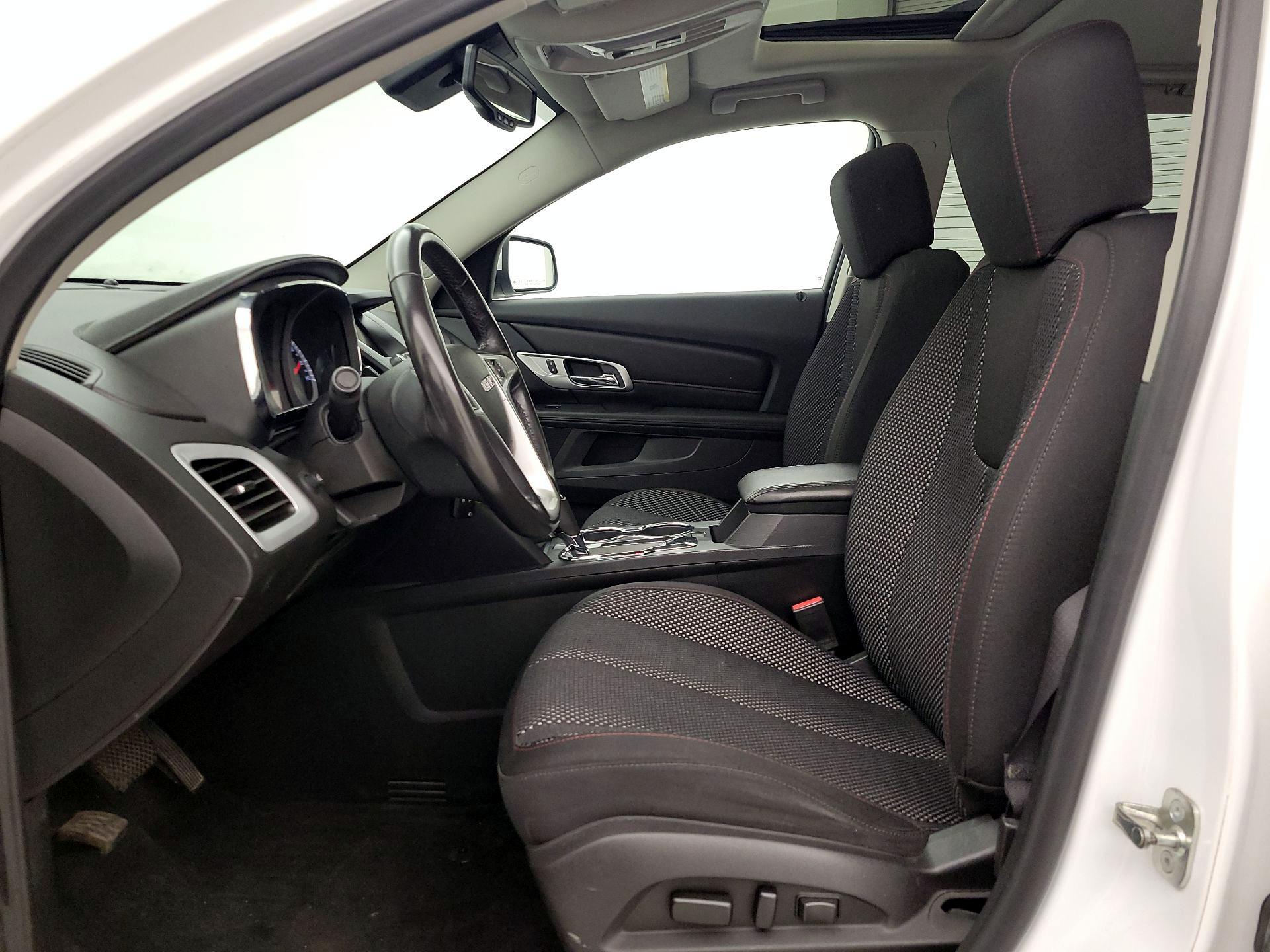 Thumbnail: 2017 GMC Terrain - 11