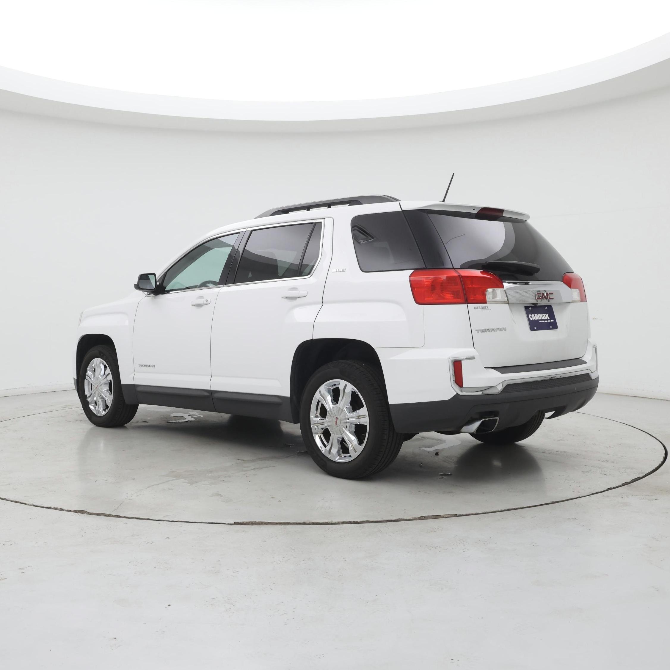 Thumbnail: 2017 GMC Terrain - 2