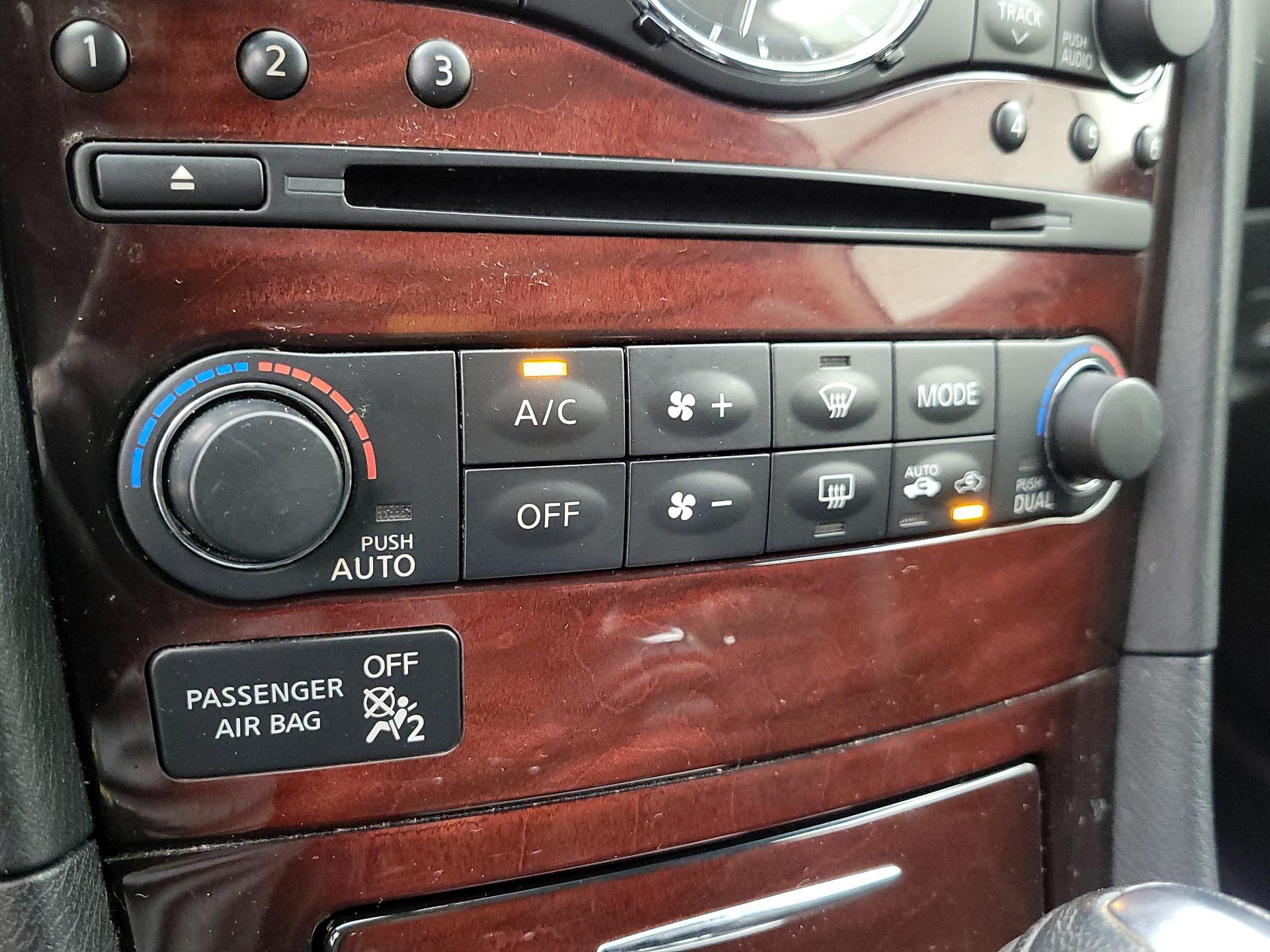 Thumbnail: 2016 INFINITI QX50 - 16