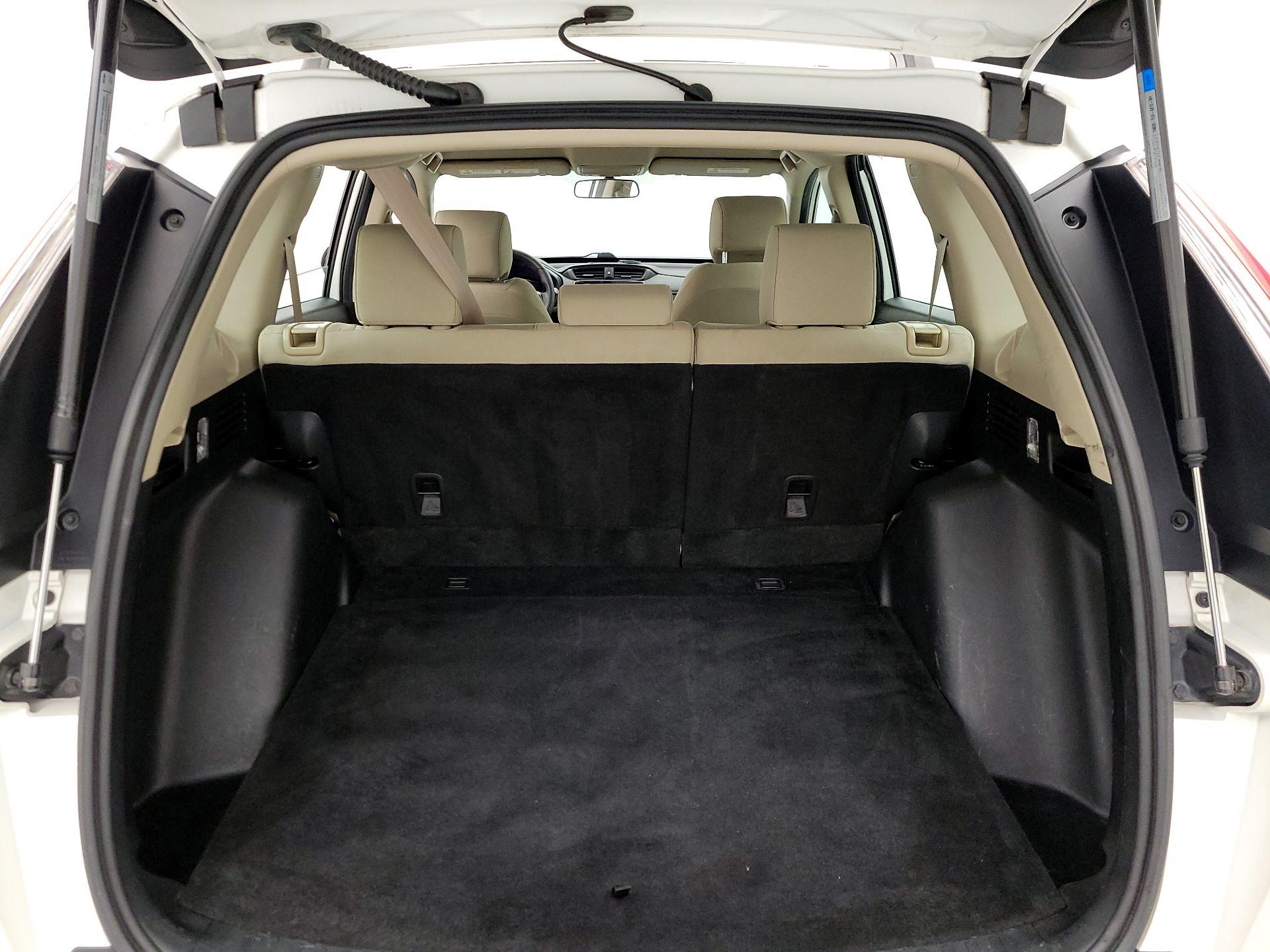 Thumbnail: 2017 Honda CR-V - 18