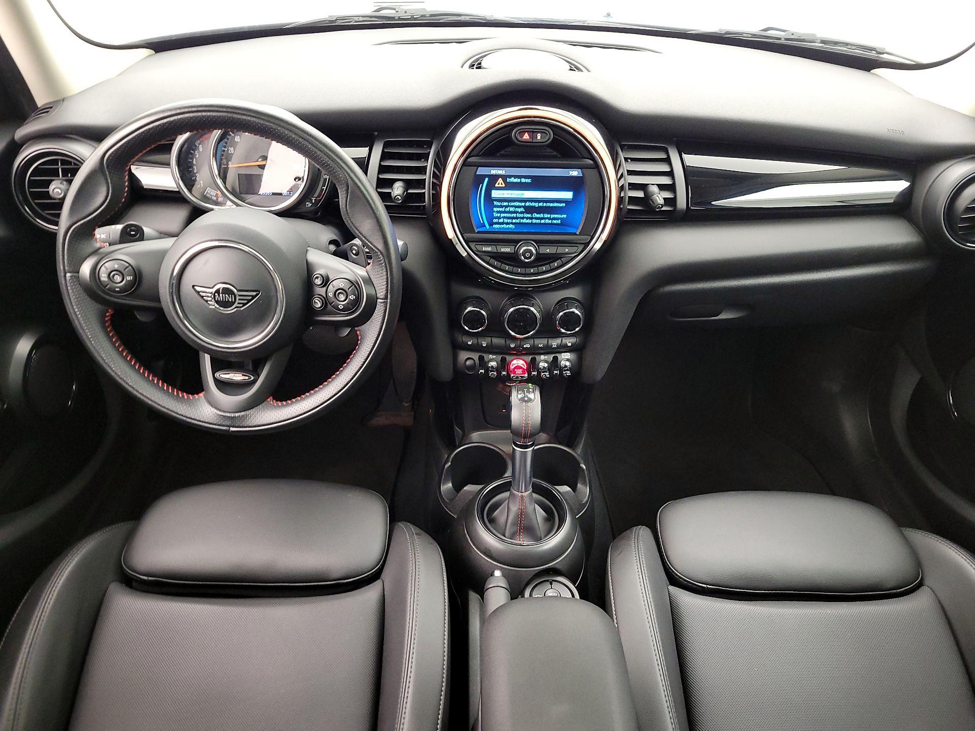 Thumbnail: 2019 MINI Cooper Hardtop - 9