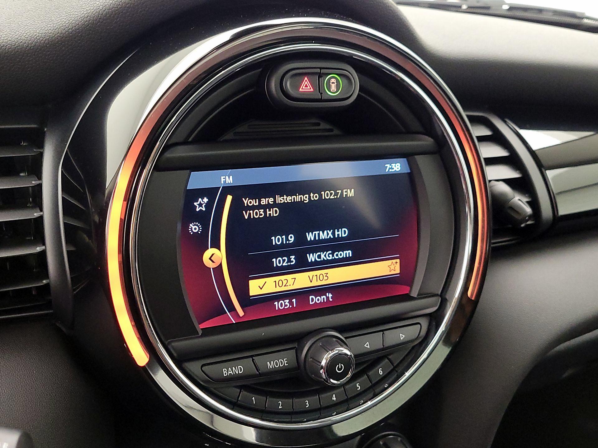 Thumbnail: 2019 MINI Cooper Hardtop - 15