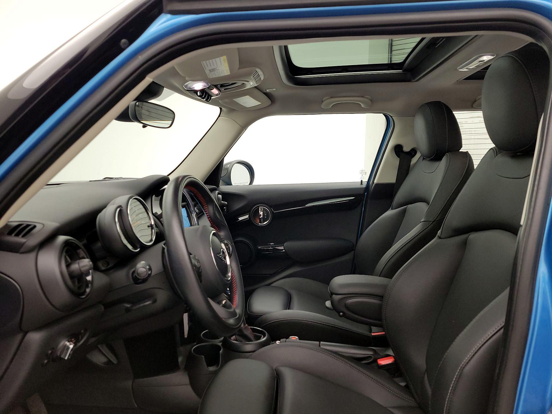 Thumbnail: 2019 MINI Cooper Hardtop - 19