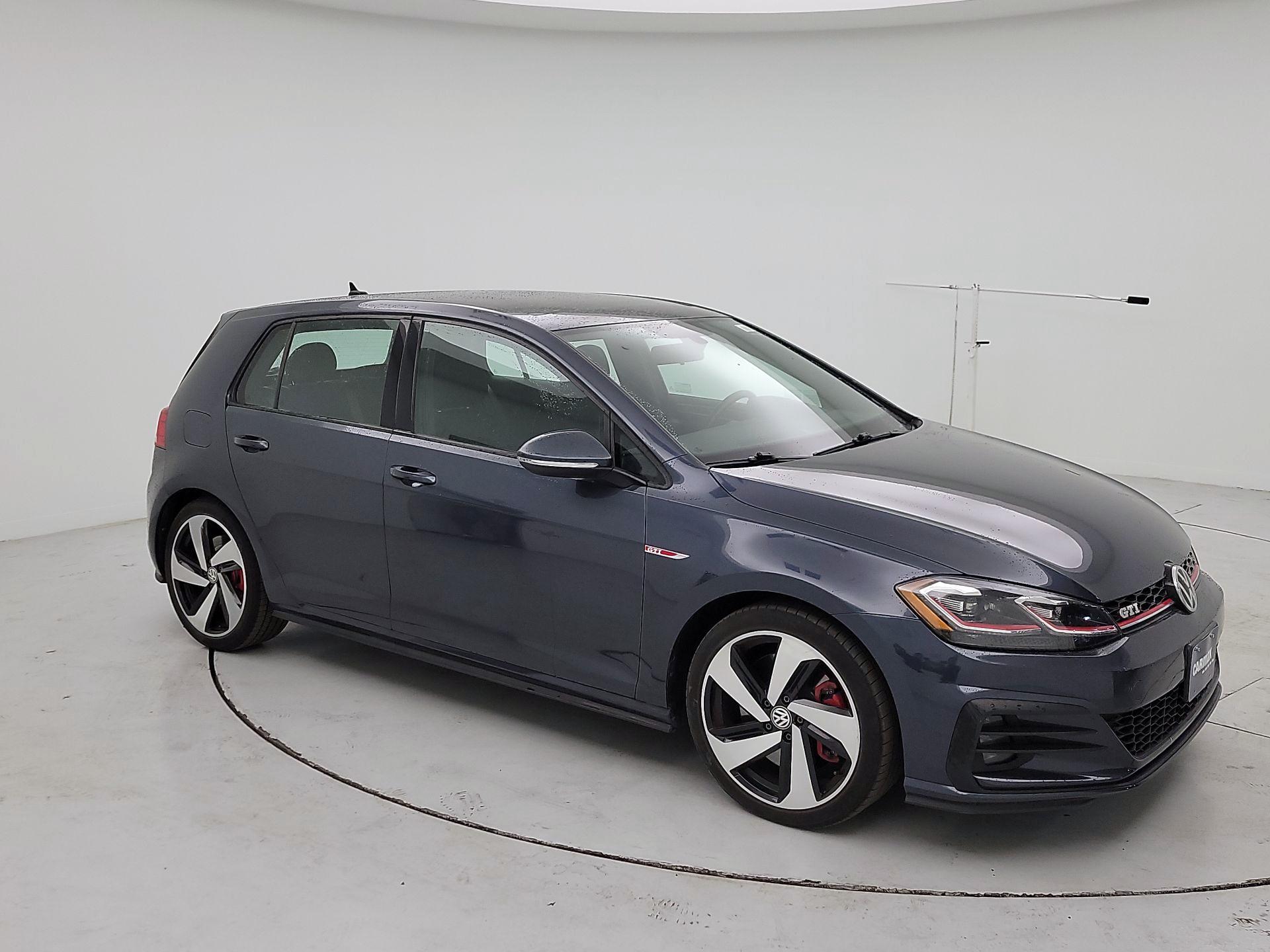 Thumbnail: 2018 Volkswagen Golf - 1