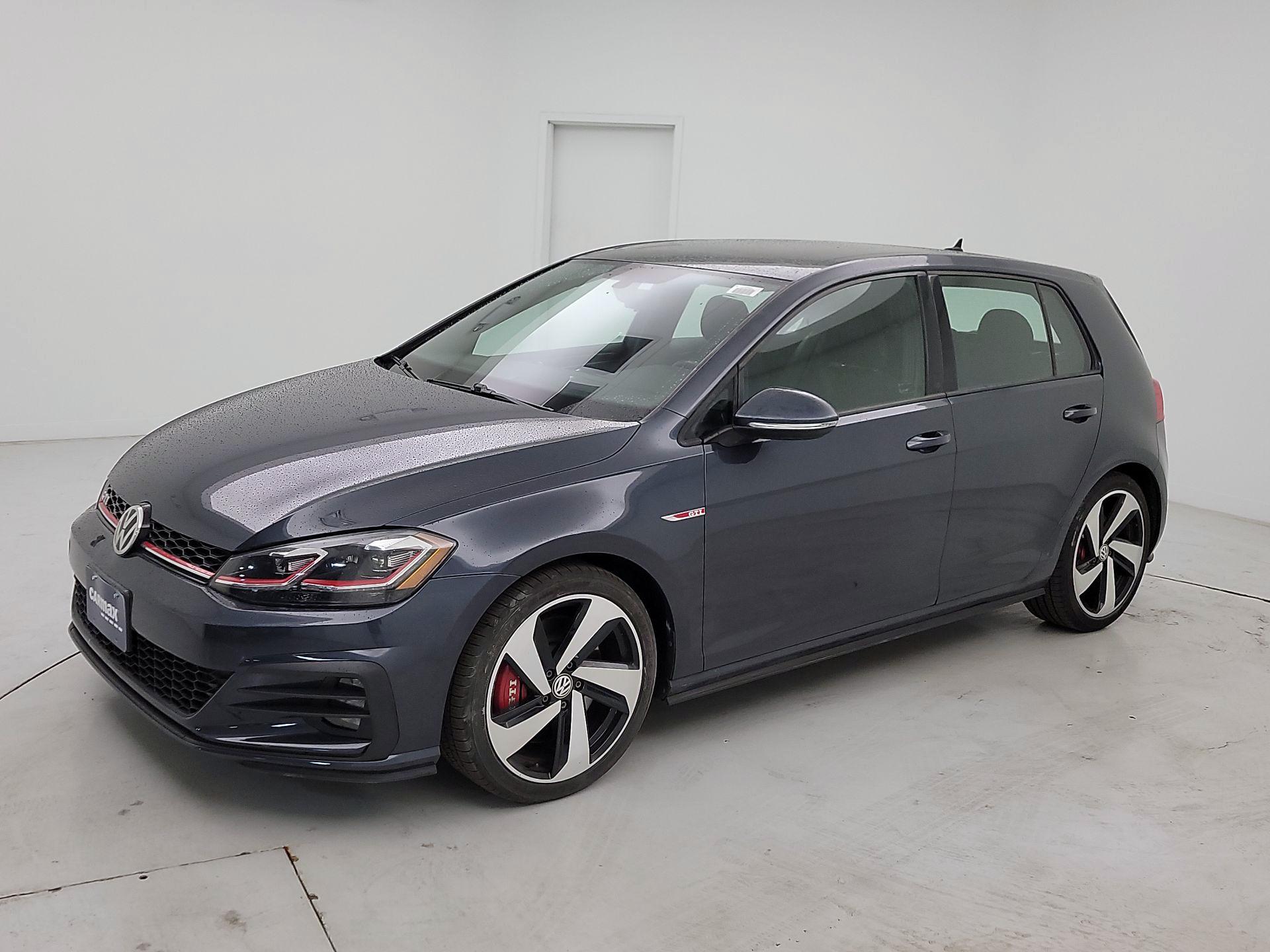 Thumbnail: 2018 Volkswagen Golf - 3