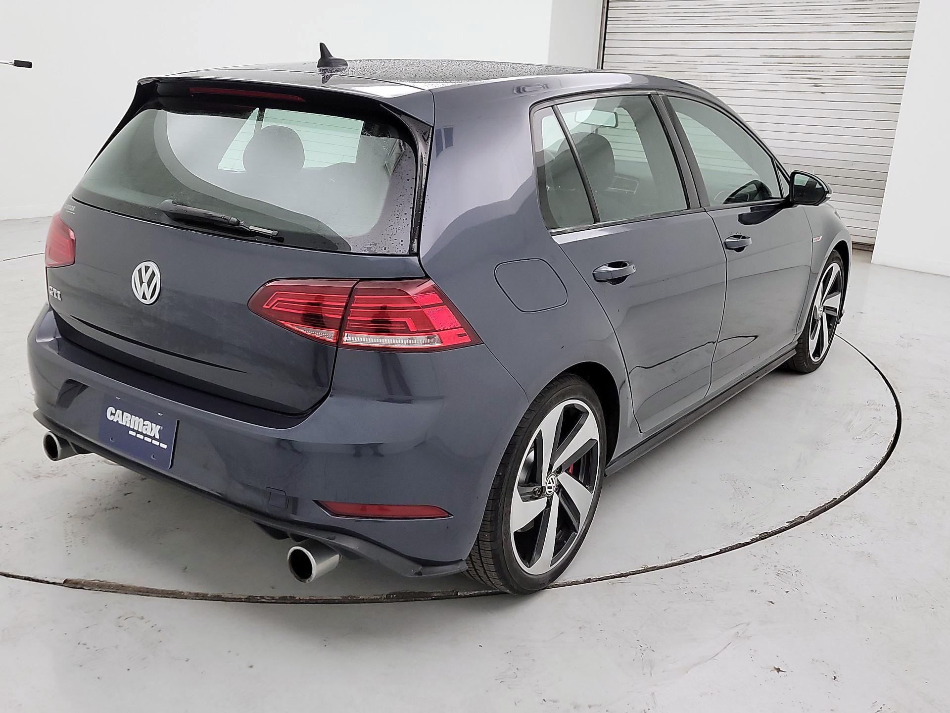 Thumbnail: 2018 Volkswagen Golf - 5