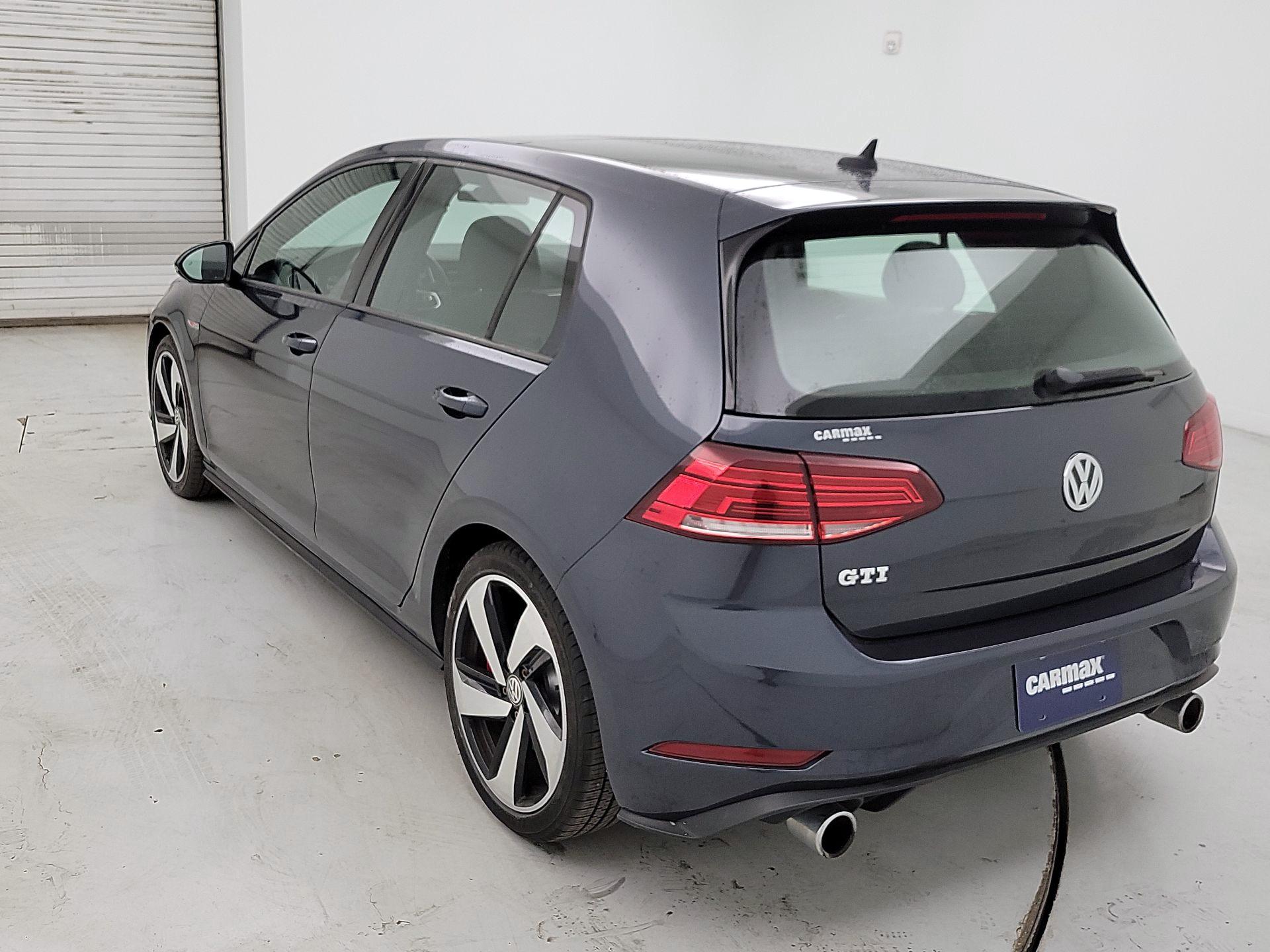 Thumbnail: 2018 Volkswagen Golf - 7
