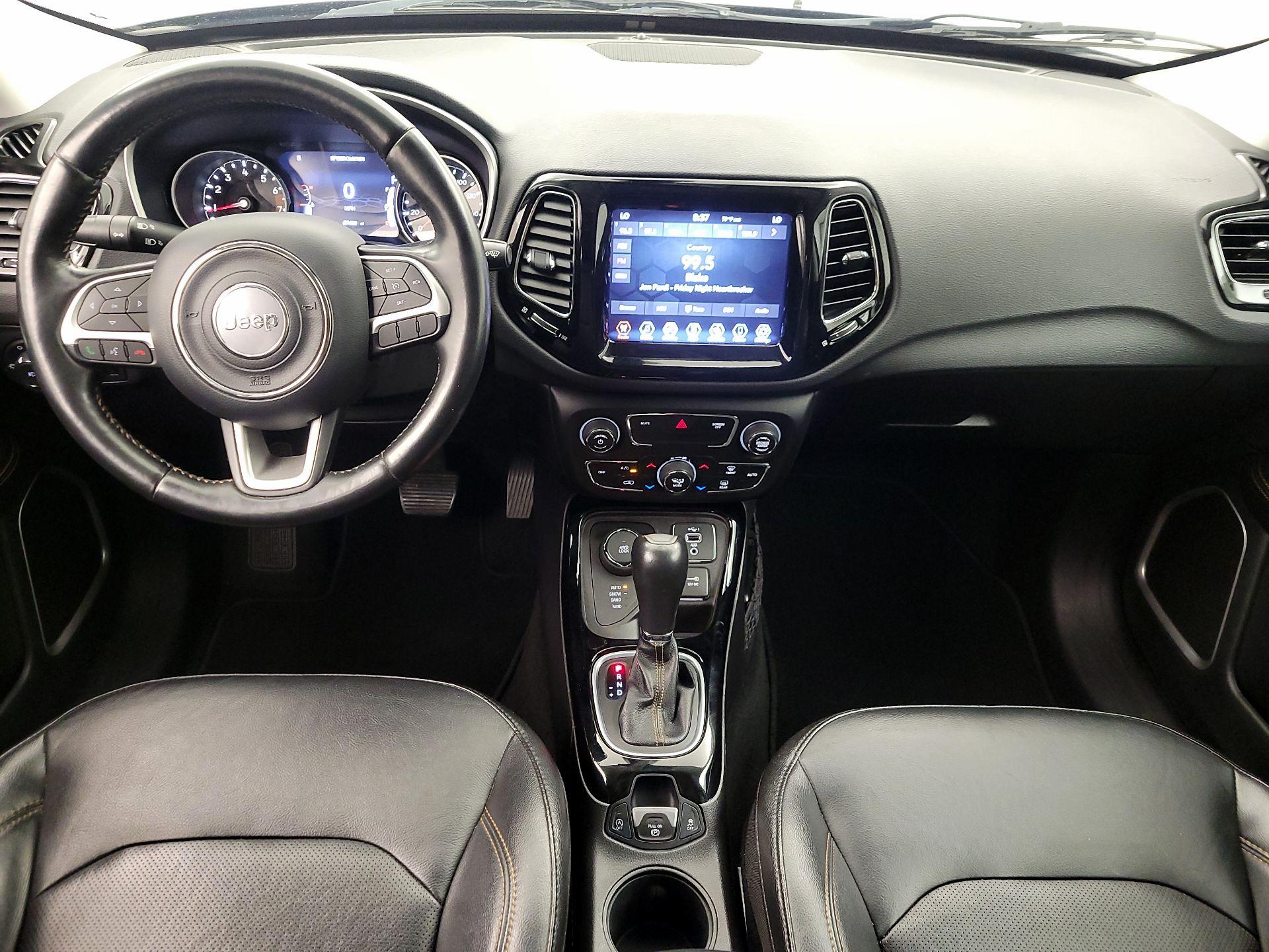 Thumbnail: 2020 Jeep Compass - 9