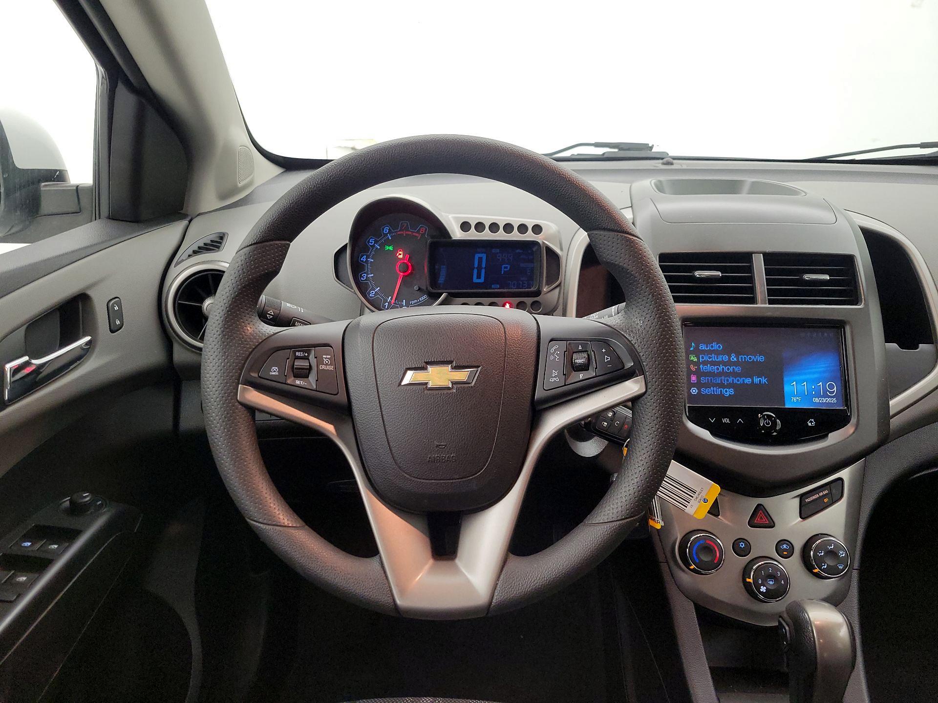 Thumbnail: 2015 Chevrolet Sonic - 10