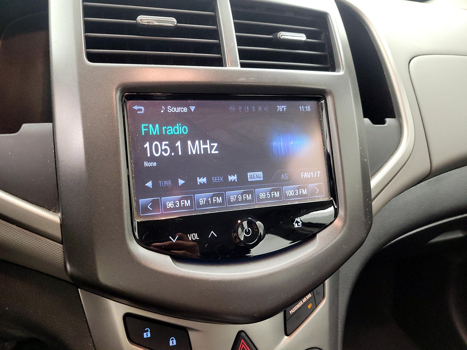 Thumbnail: 2015 Chevrolet Sonic - 14