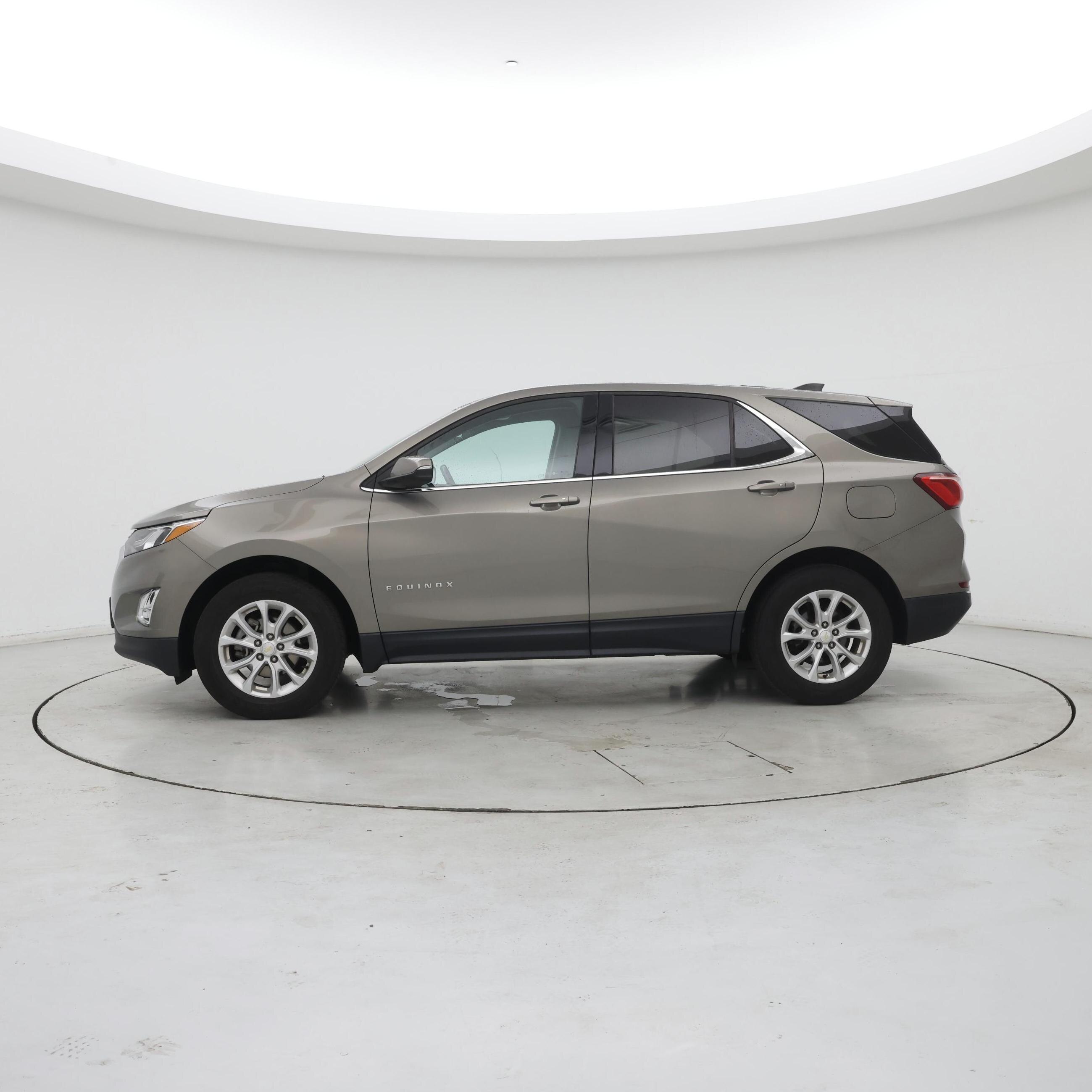 Thumbnail: 2018 Chevrolet Equinox - 3