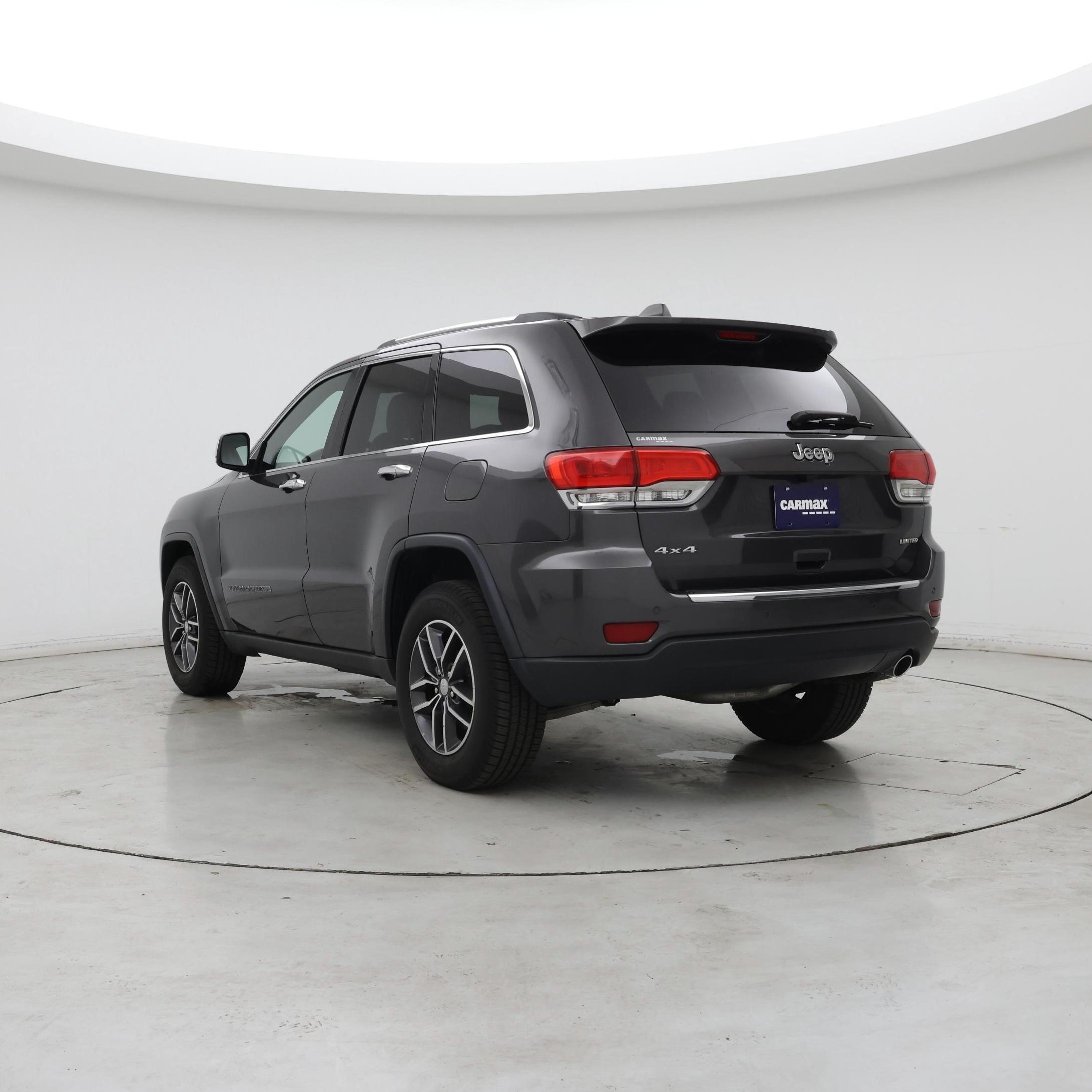 Thumbnail: 2018 Jeep Grand Cherokee - 2