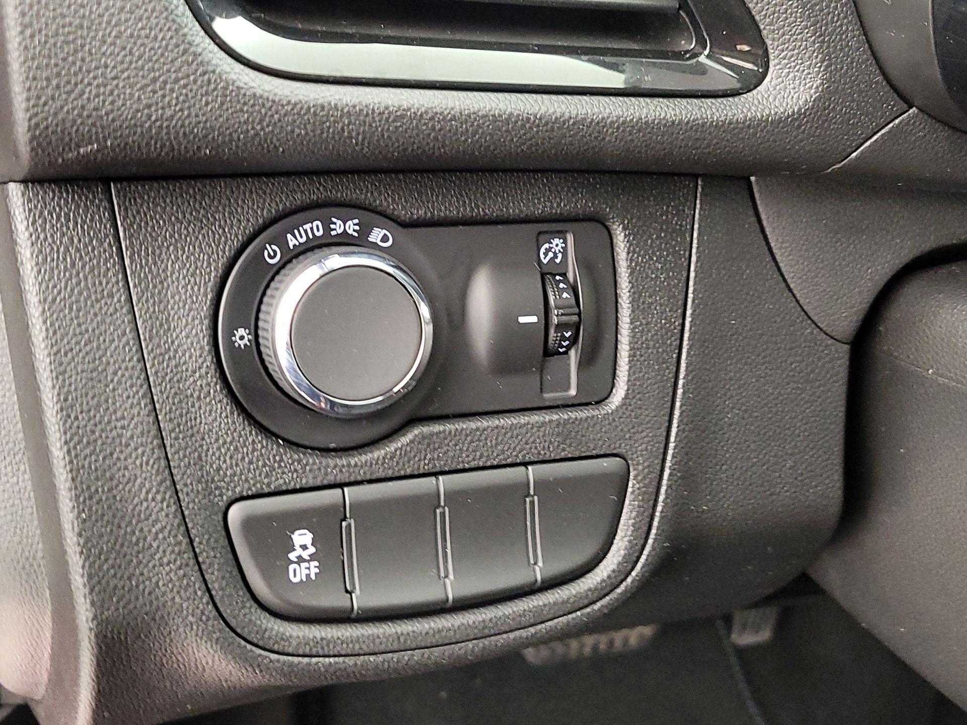 Thumbnail: 2016 Chevrolet Spark - 13
