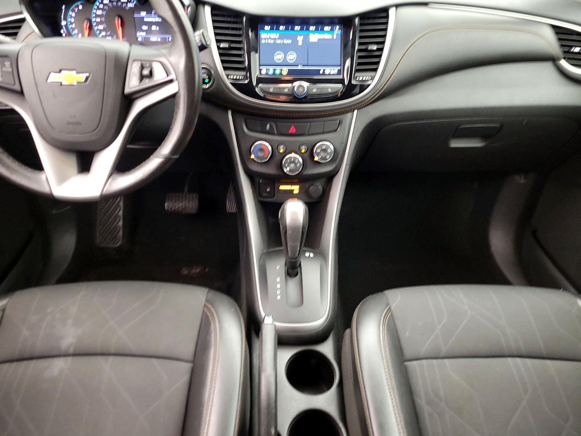 Thumbnail: 2019 Chevrolet Trax - 17
