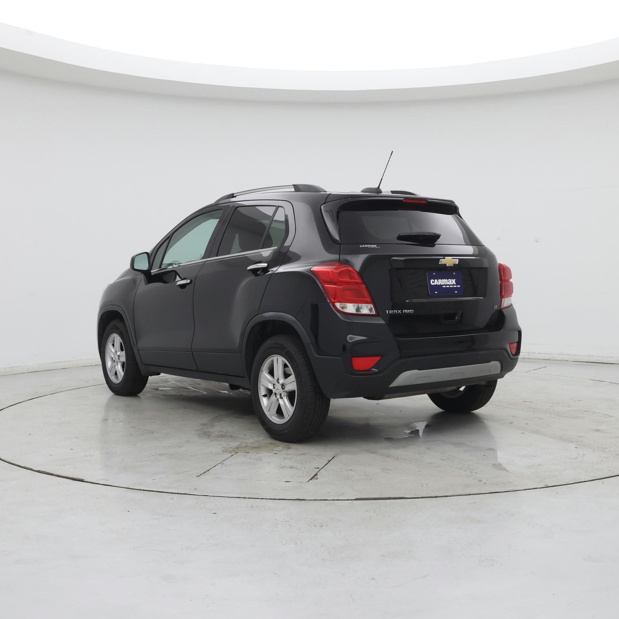 Thumbnail: 2019 Chevrolet Trax - 2