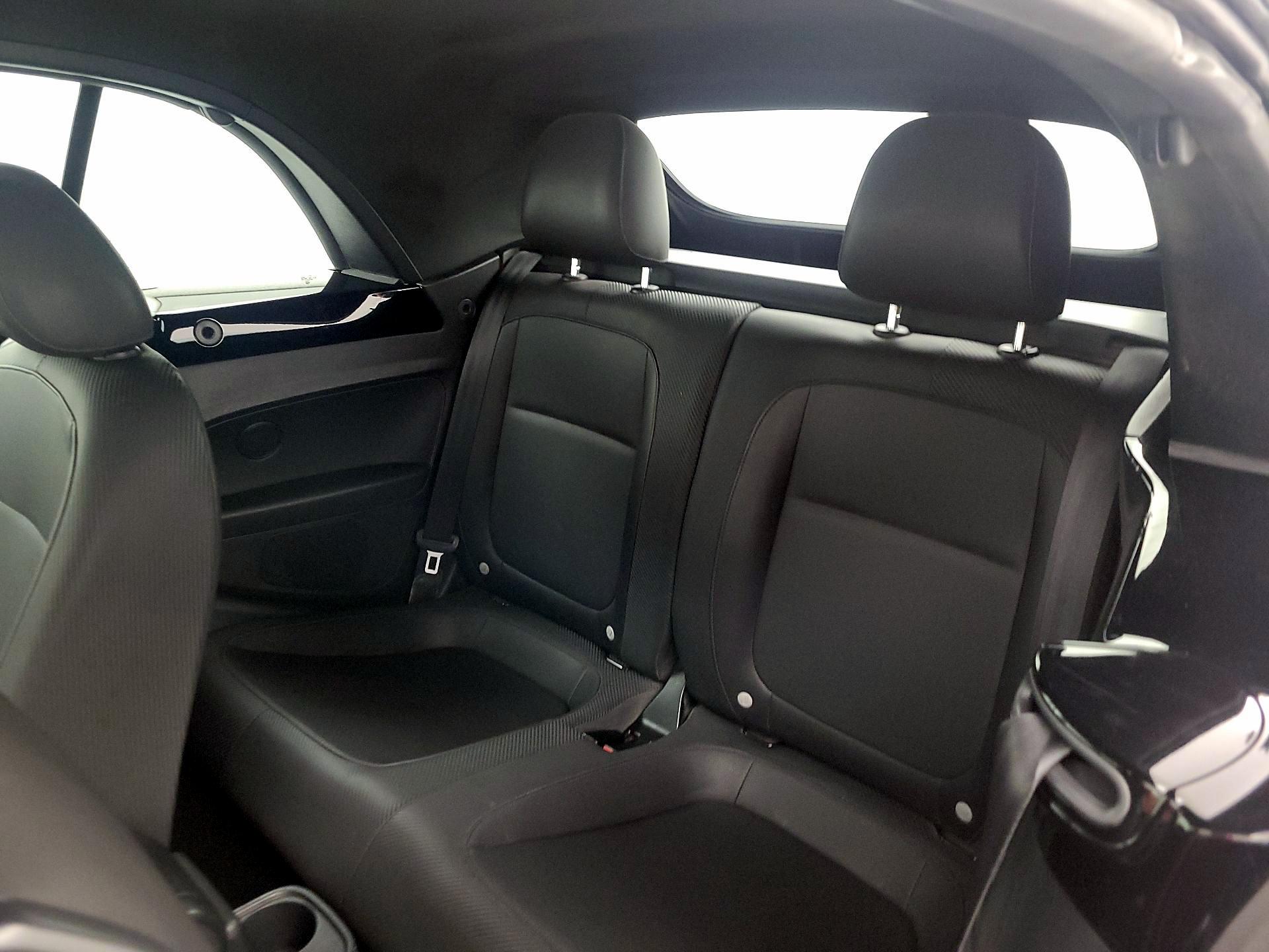 Thumbnail: 2013 Volkswagen Beetle - 17