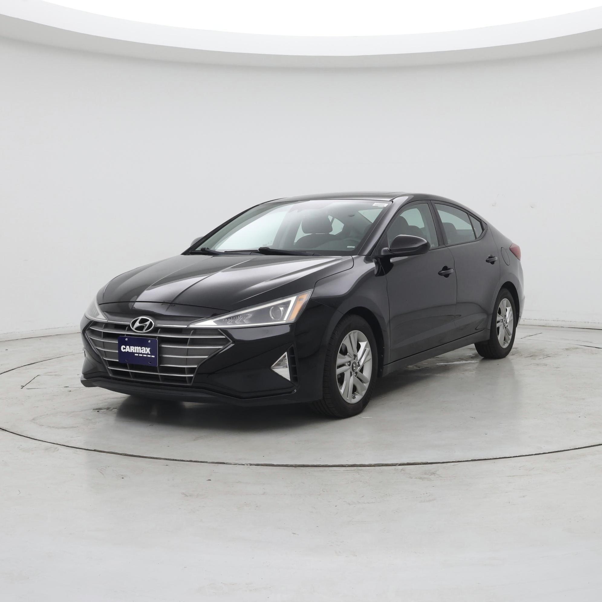 Thumbnail: 2019 Hyundai Elantra - 4