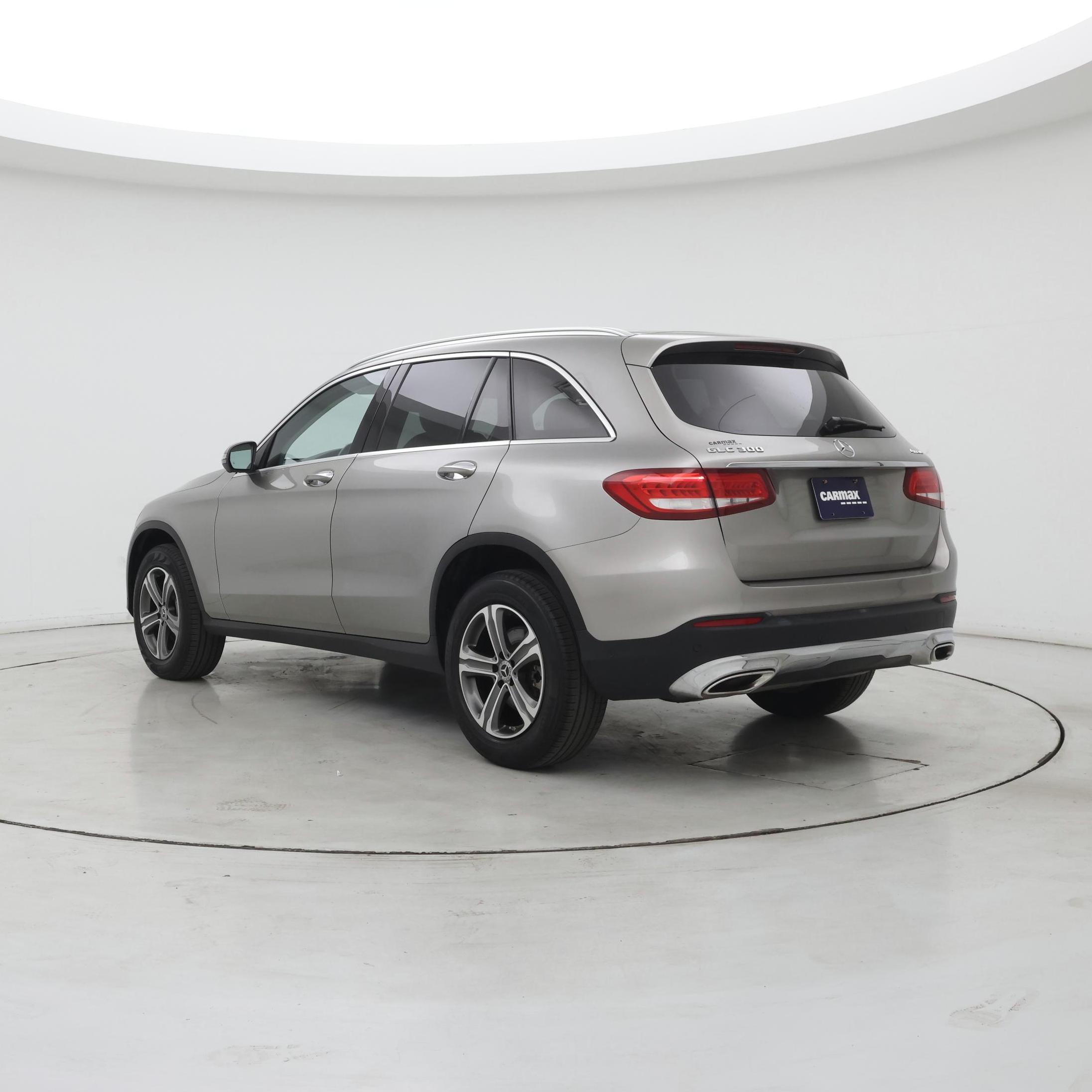 Thumbnail: 2019 Mercedes-Benz GLC - 2