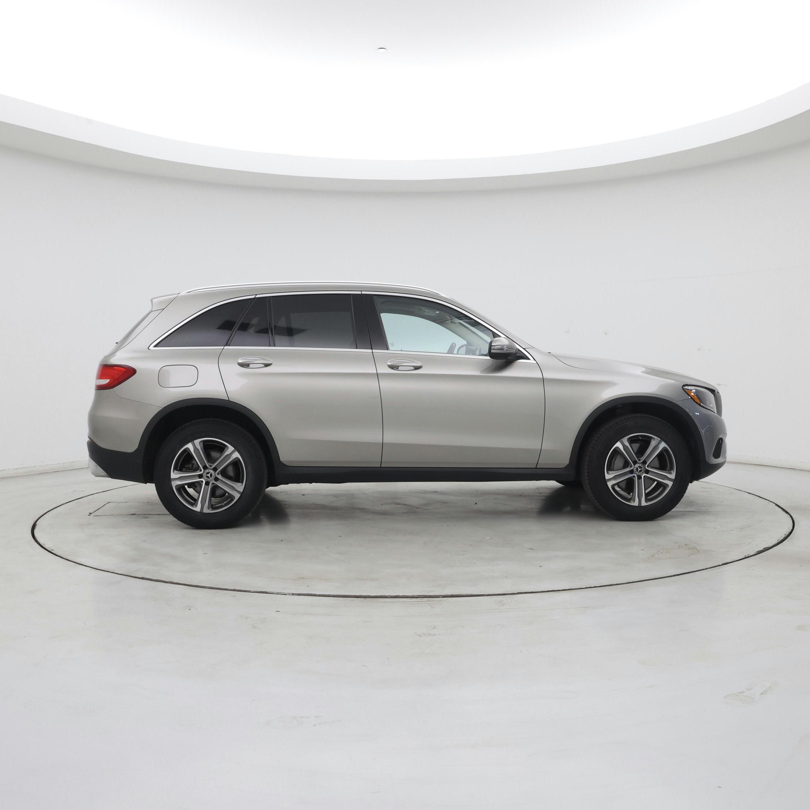 Thumbnail: 2019 Mercedes-Benz GLC - 7