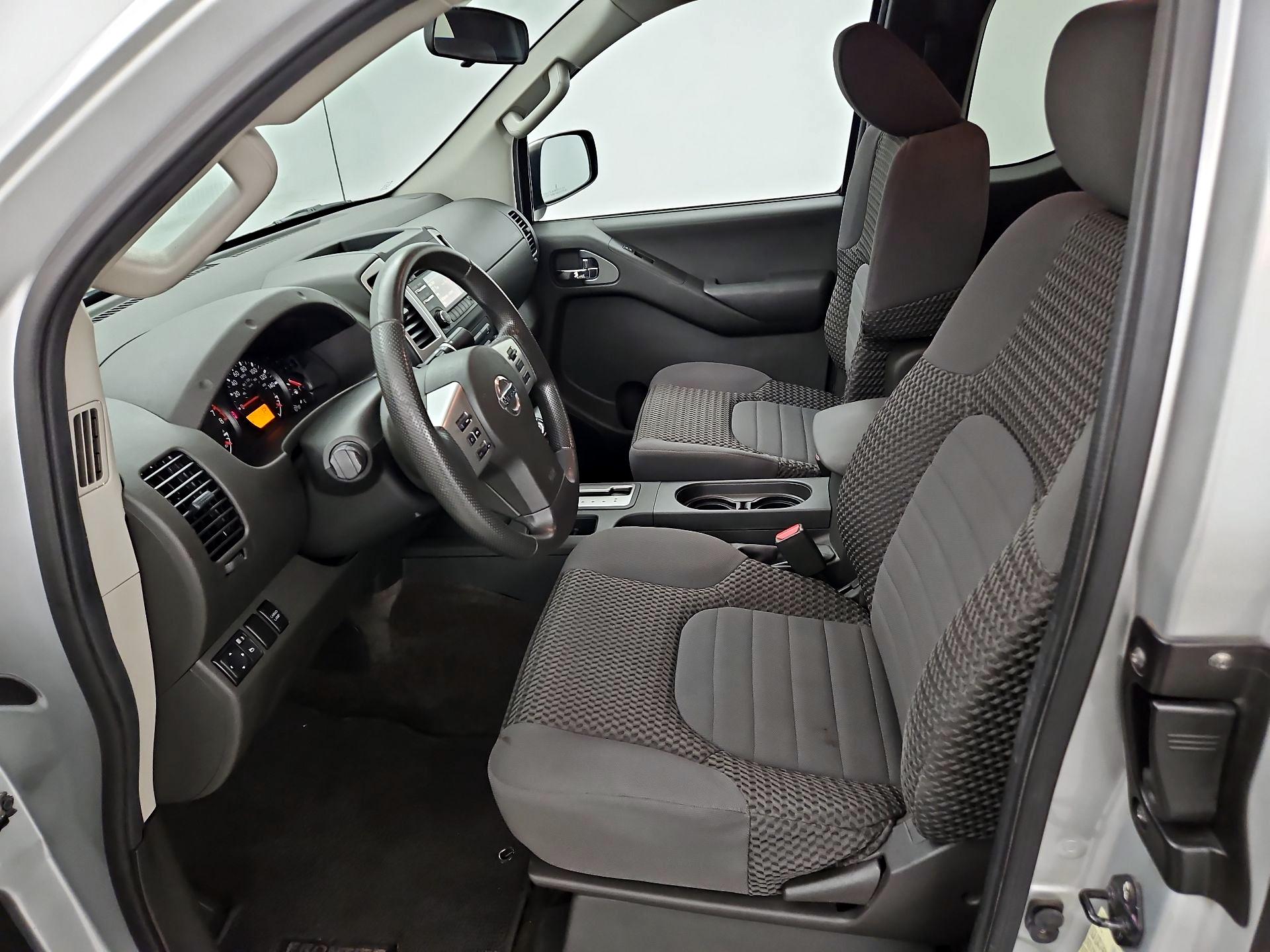 Thumbnail: 2013 Nissan Frontier - 11
