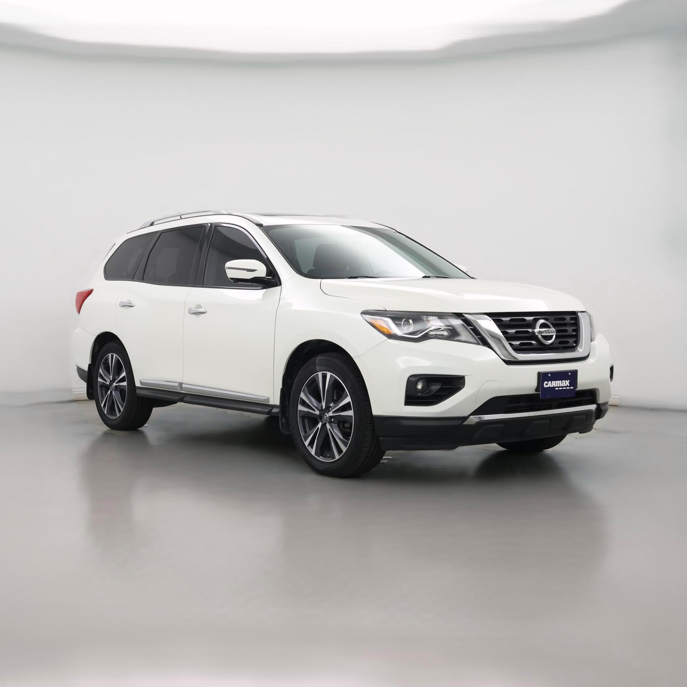 Thumbnail: 2017 Nissan Pathfinder - 1