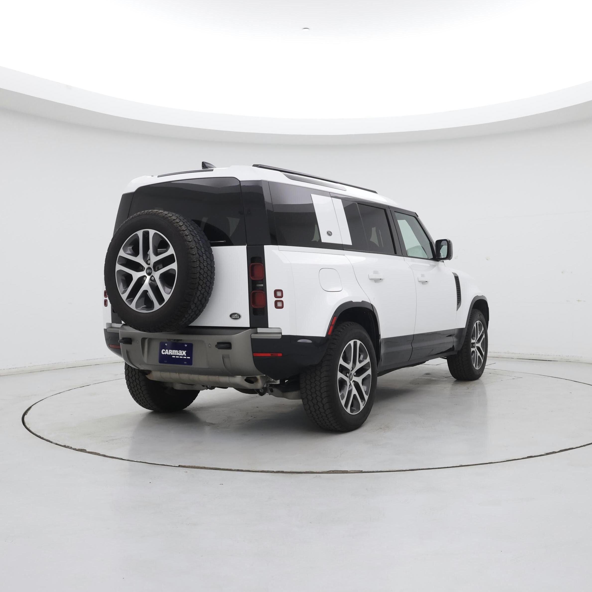 Thumbnail: 2022 Land Rover Defender - 8
