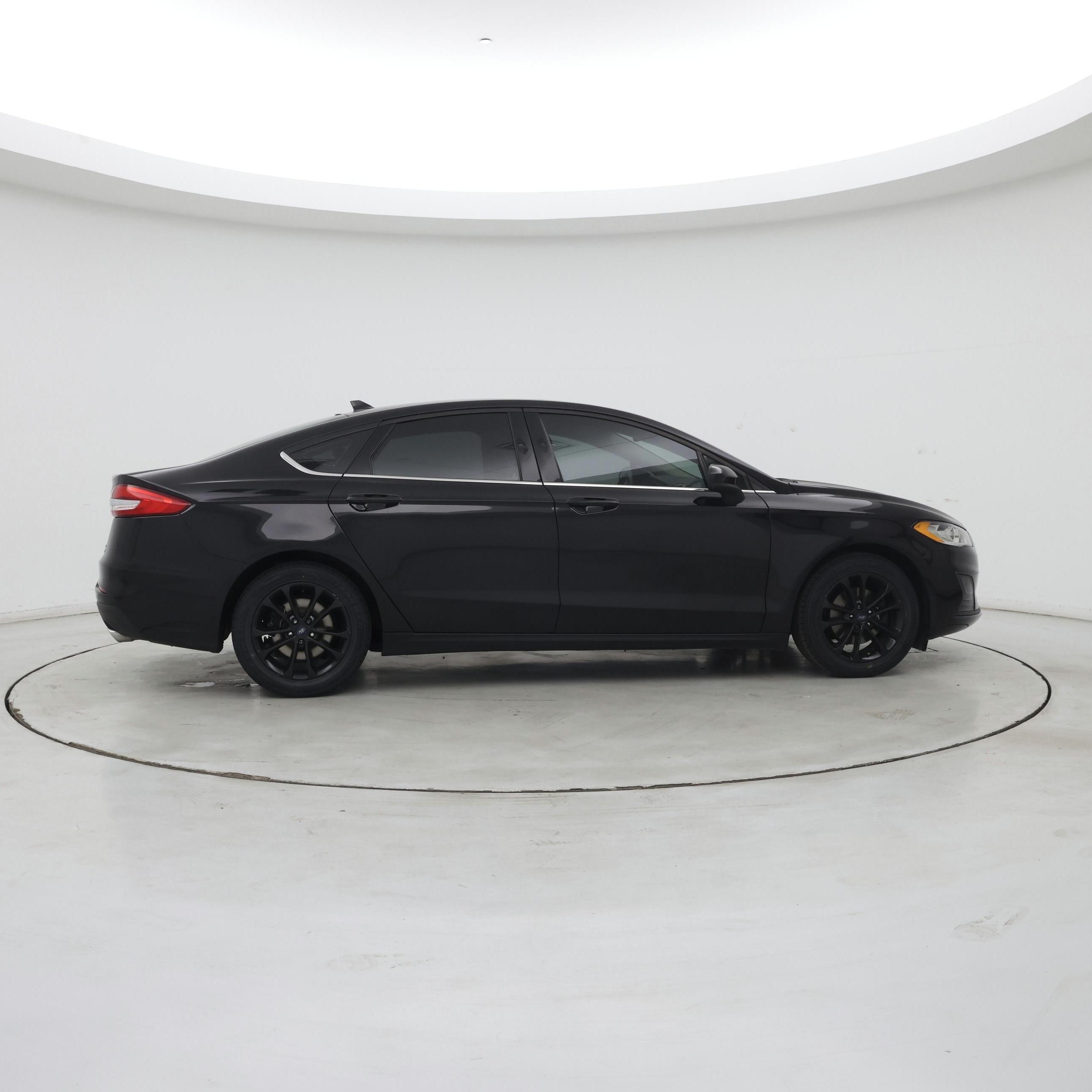 Thumbnail: 2020 Ford Fusion - 7
