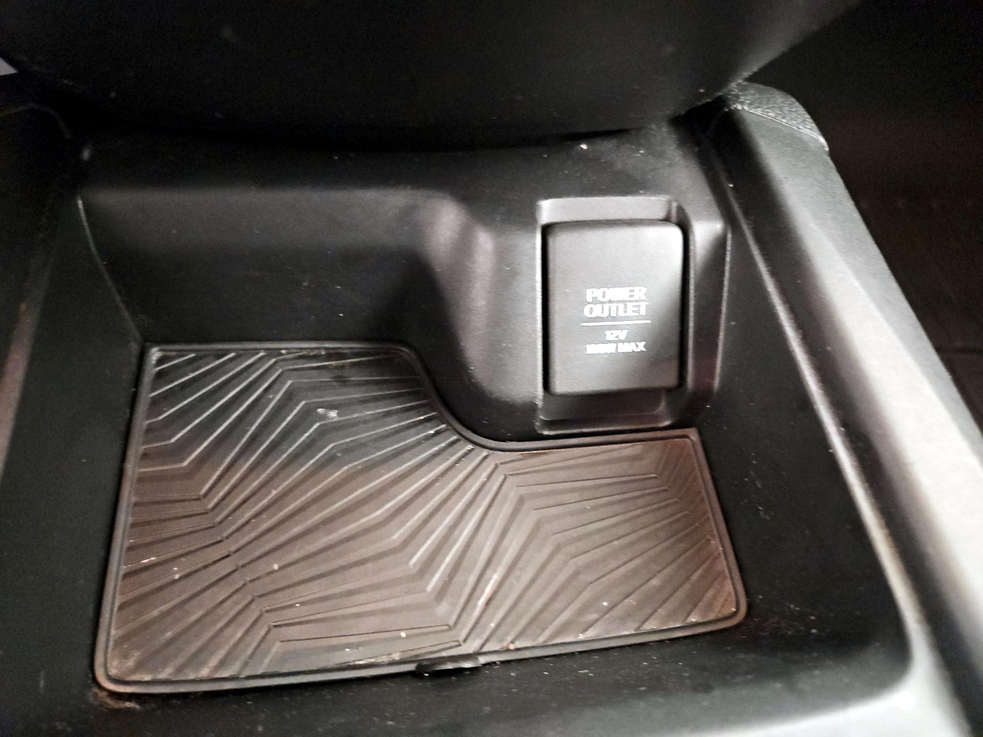 Thumbnail: 2017 Honda CR-V - 18