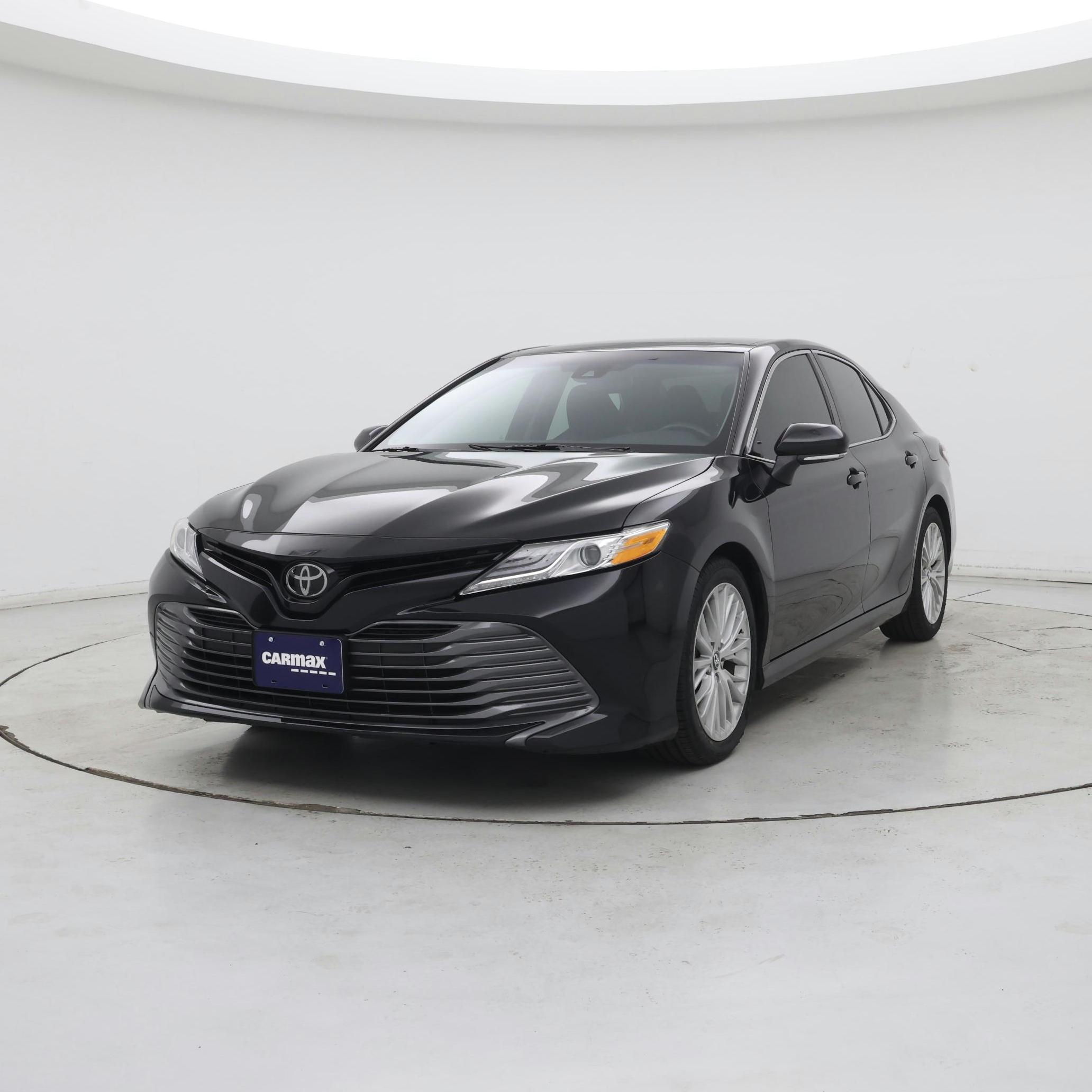 Thumbnail: 2020 Toyota Camry - 4