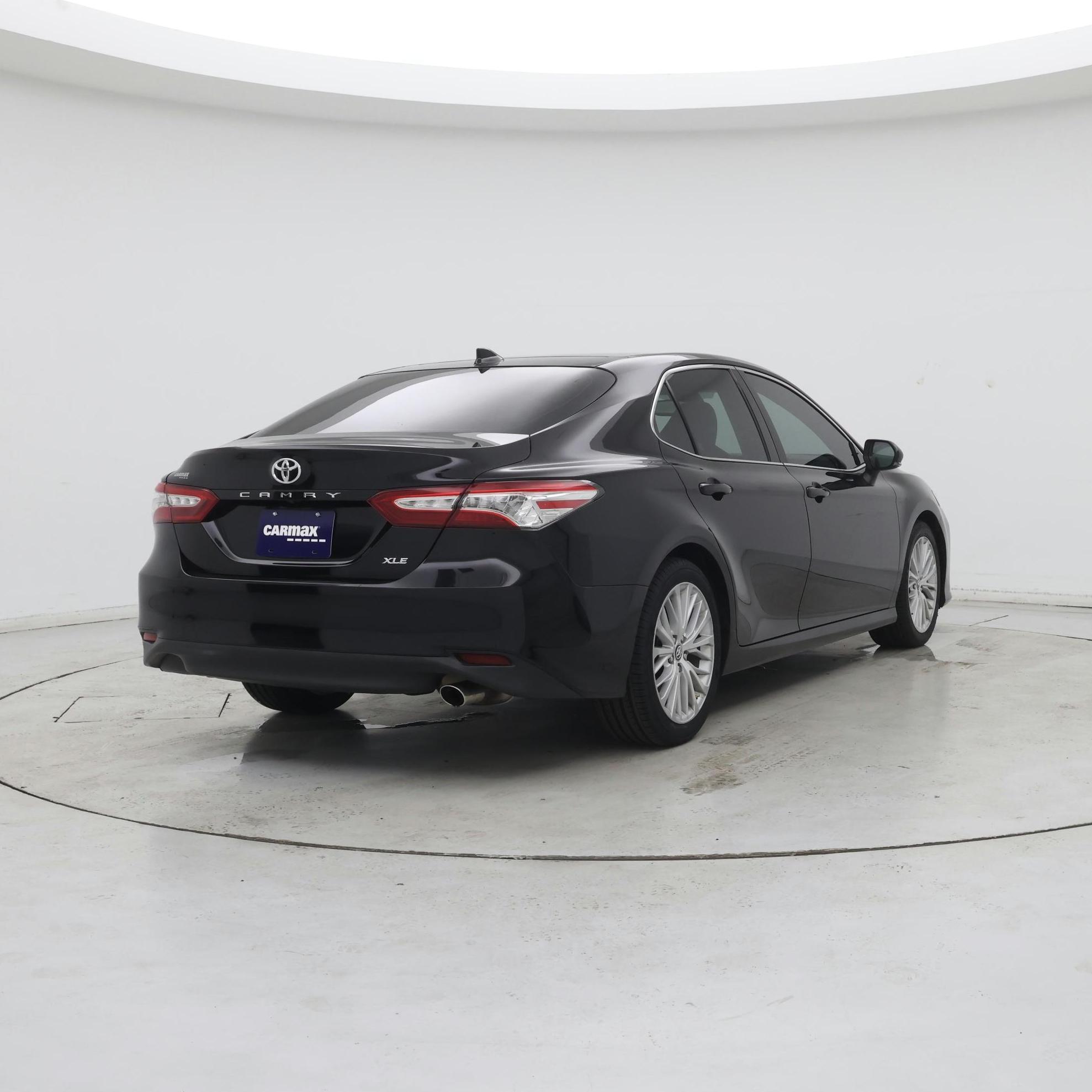 Thumbnail: 2020 Toyota Camry - 8