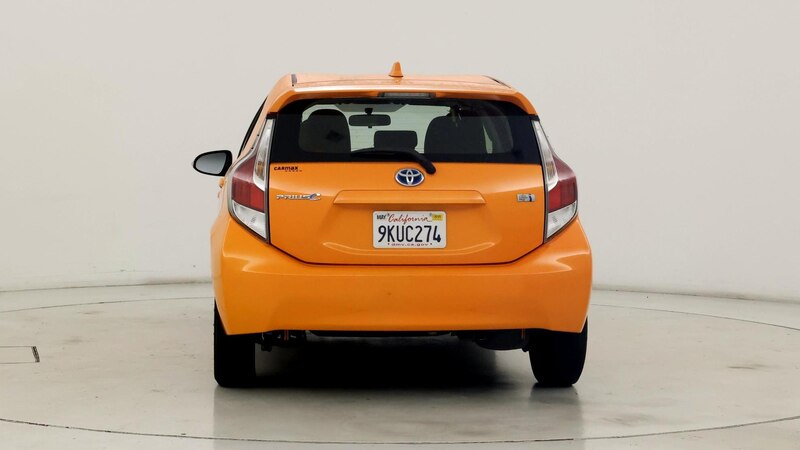 2015 Toyota Prius c Two 6