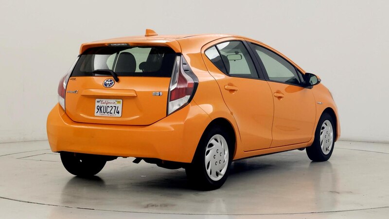 2015 Toyota Prius c Two 8