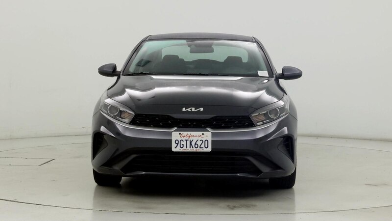 2023 Kia Forte LXS 5