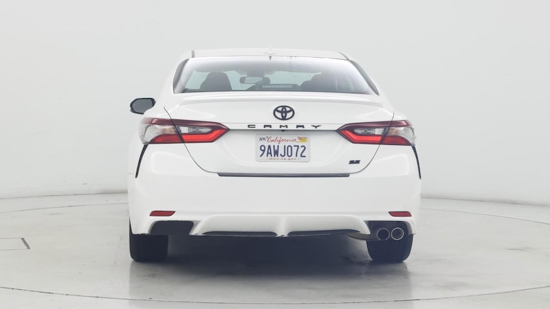 2022 Toyota Camry SE 6