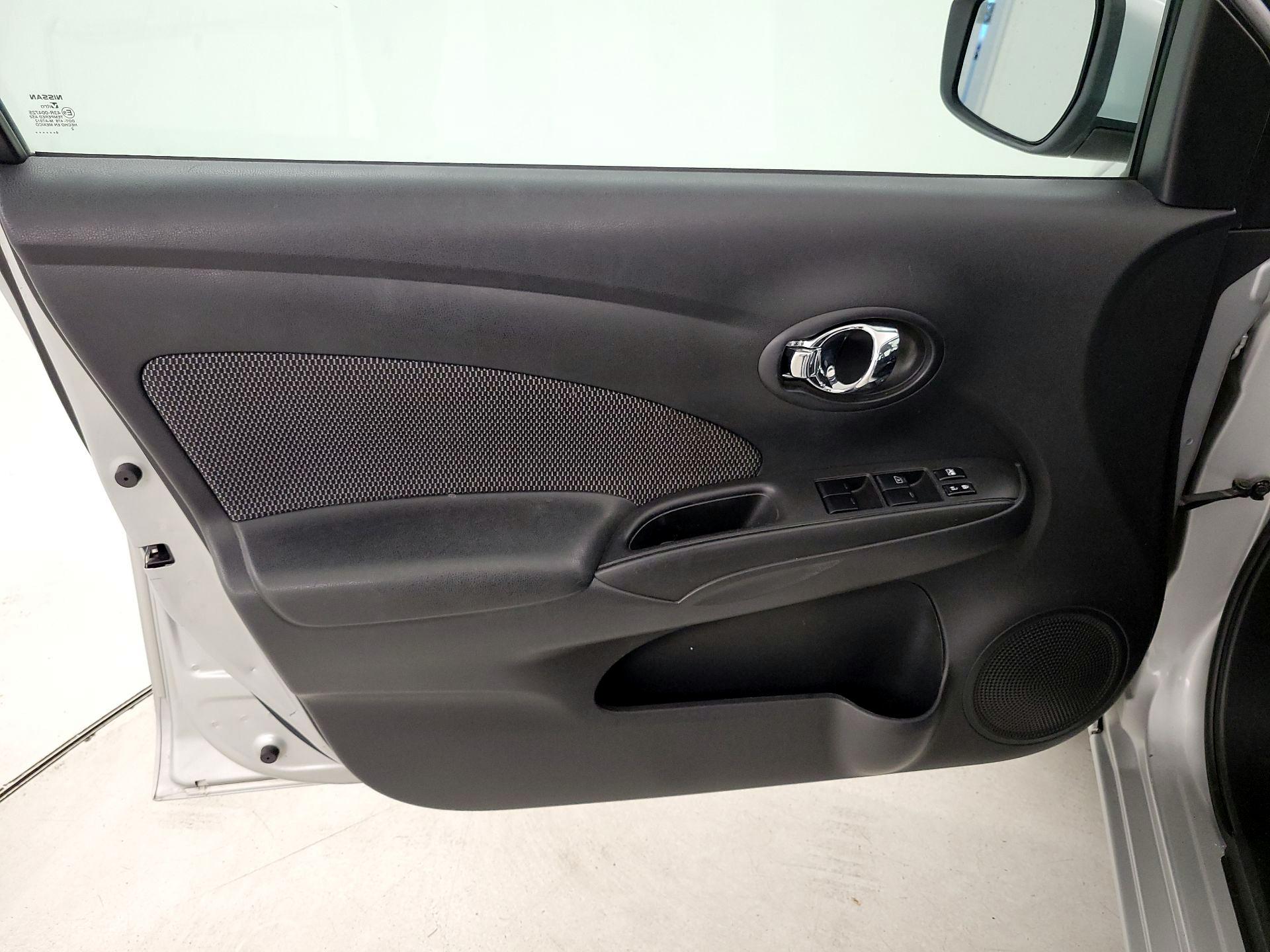Thumbnail: 2015 Nissan Versa - 12
