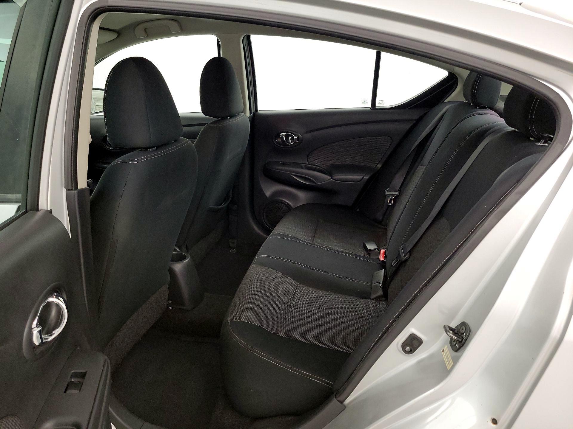 Thumbnail: 2015 Nissan Versa - 18