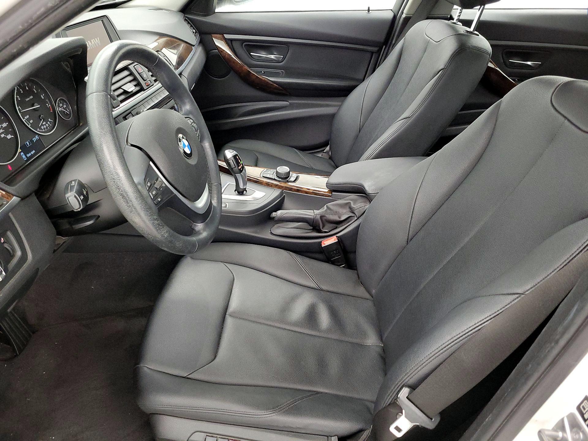 Thumbnail: 2014 BMW 3 Series - 11