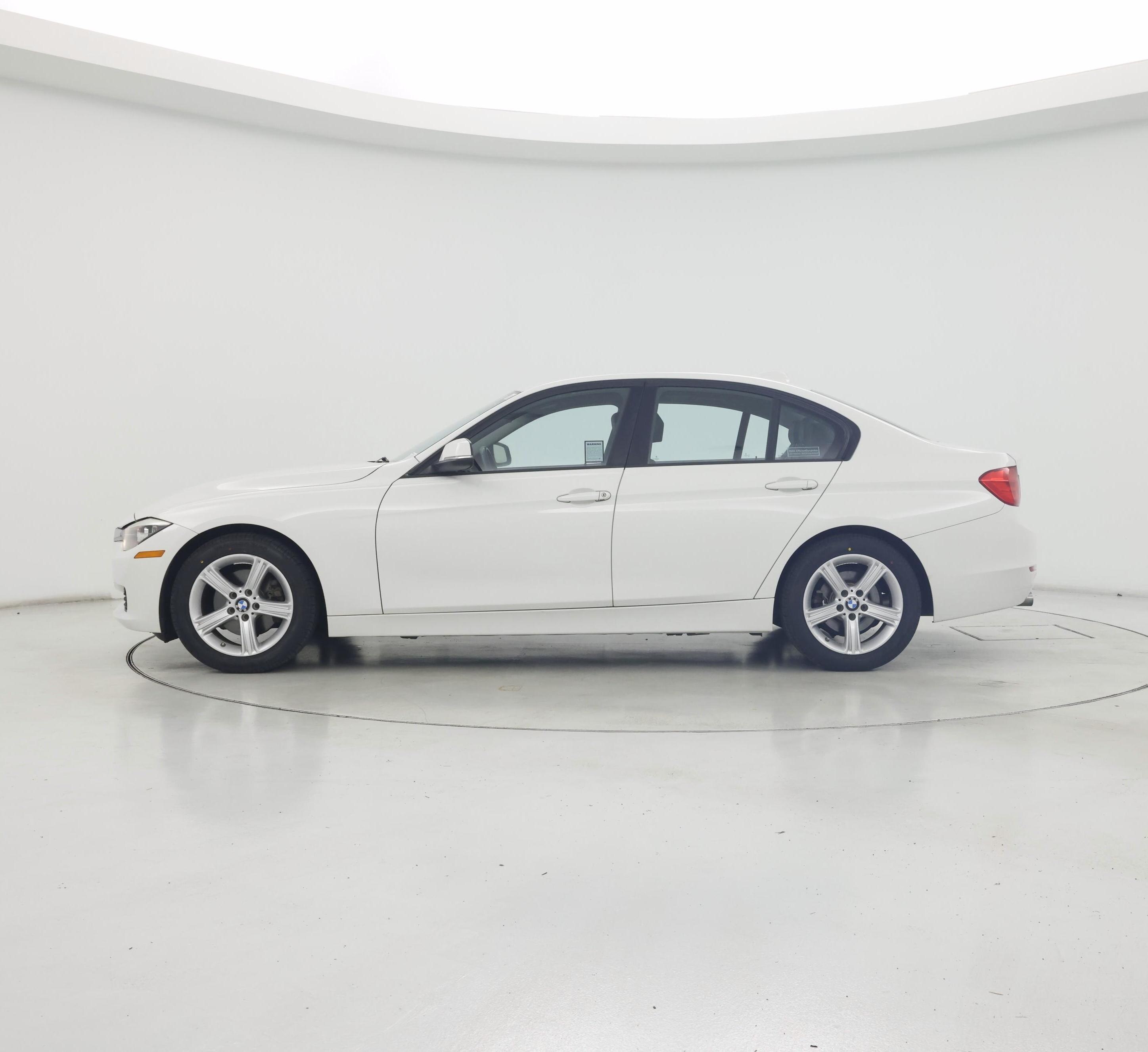 Thumbnail: 2014 BMW 3 Series - 3