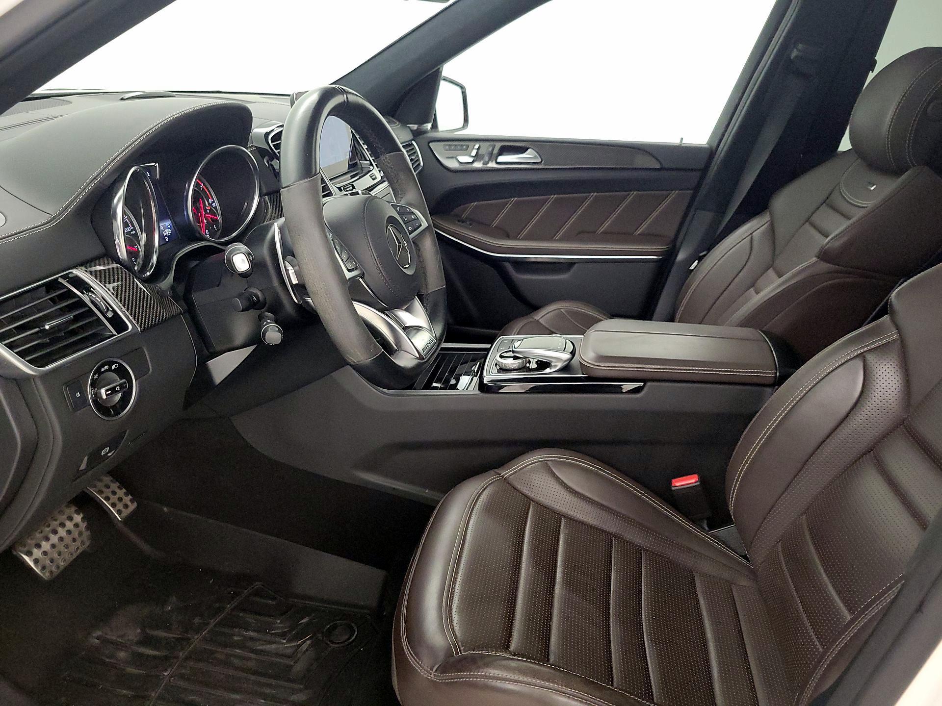 Thumbnail: 2019 Mercedes-Benz GL-Class - 11