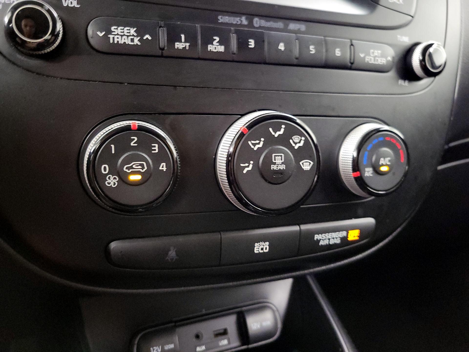 Thumbnail: 2014 Kia Soul - 15