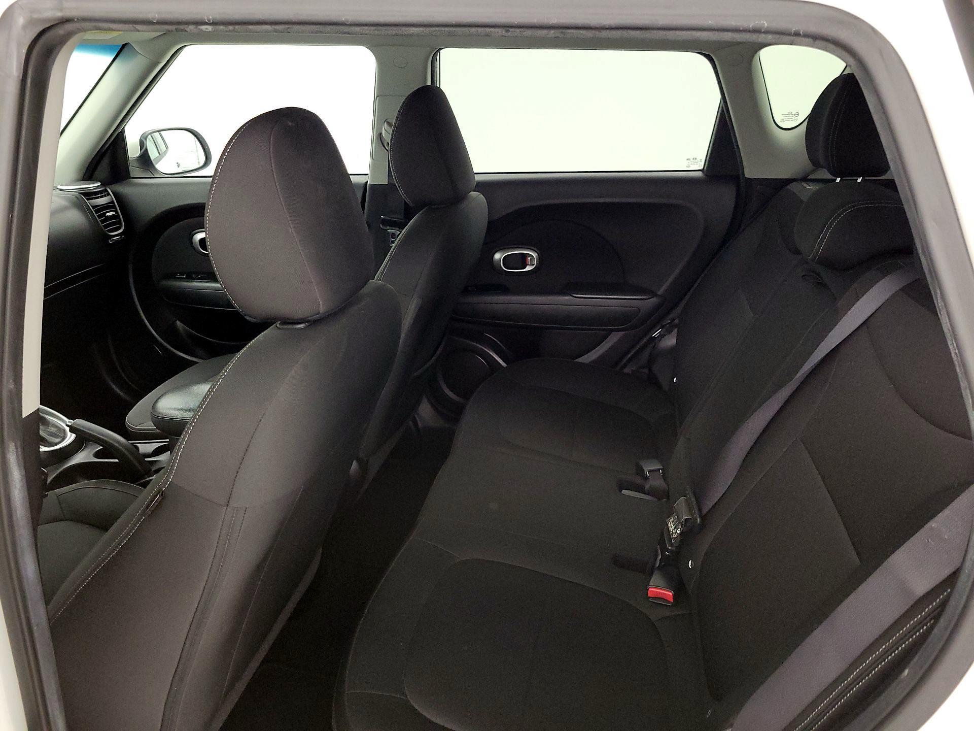 Thumbnail: 2014 Kia Soul - 18