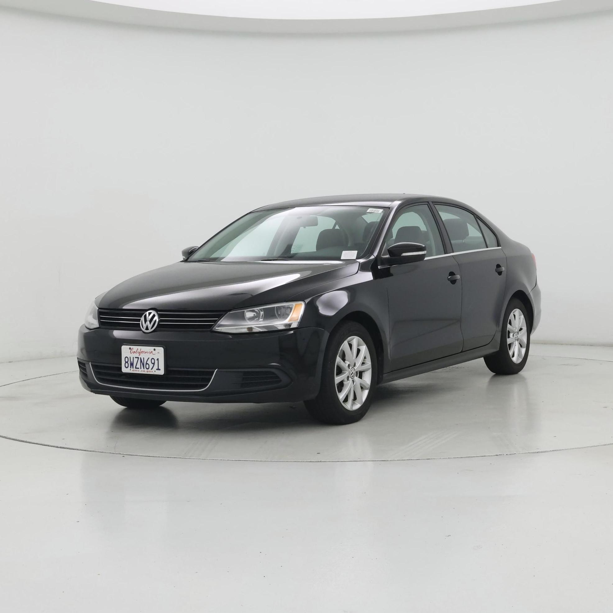 Thumbnail: 2014 Volkswagen Jetta - 4